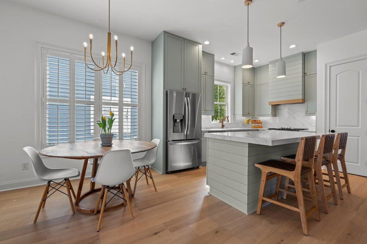 8037 Gibbon St, Charleston SC  29492-8351 exterior