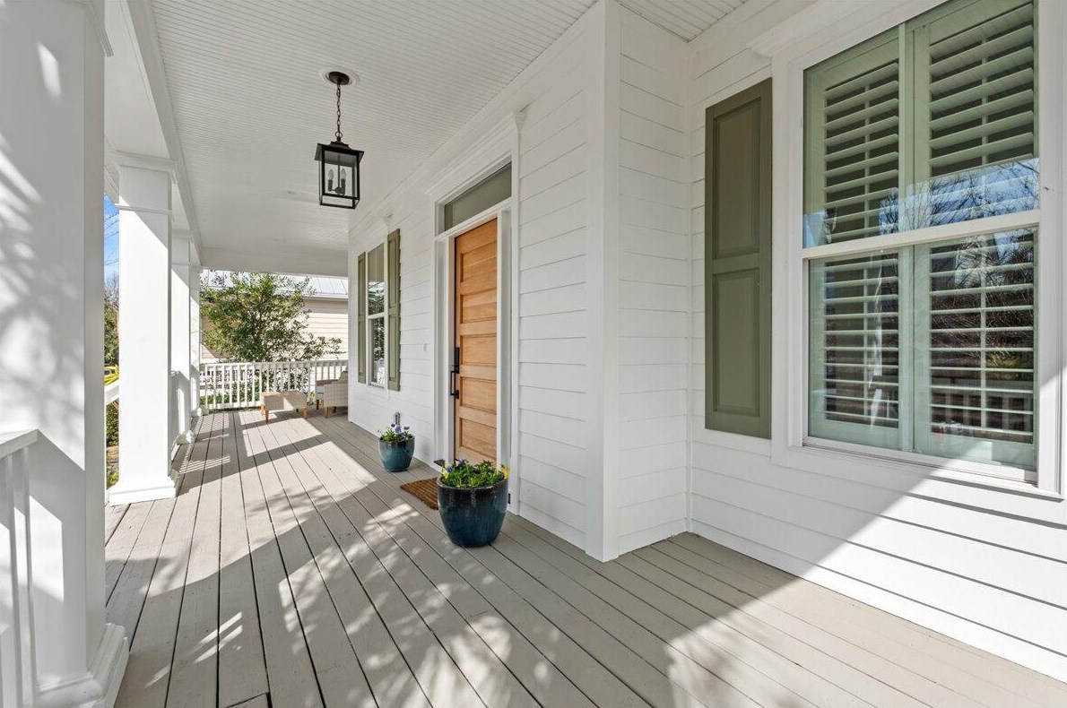 8037 Gibbon St, Charleston SC  29492-8351 exterior