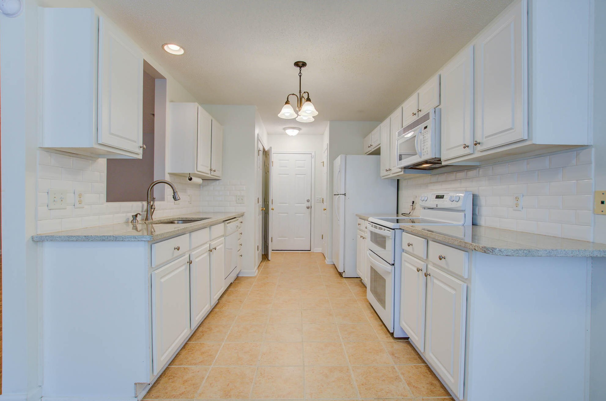 234 Everwood Ct, Moncks Corner SC  29461-6460 exterior