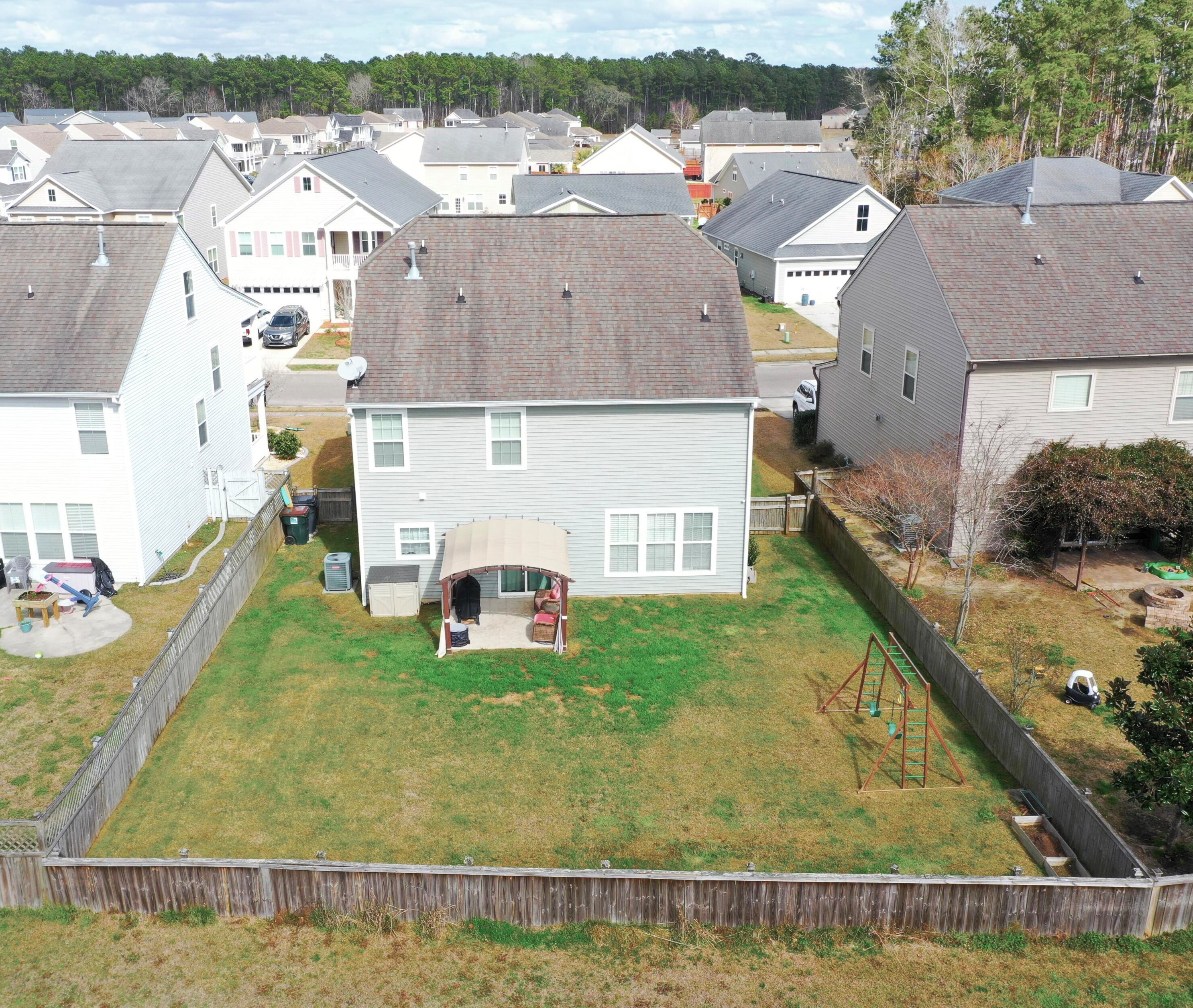 535 Crossland Dr, Moncks Corner SC  29461-8888 exterior
