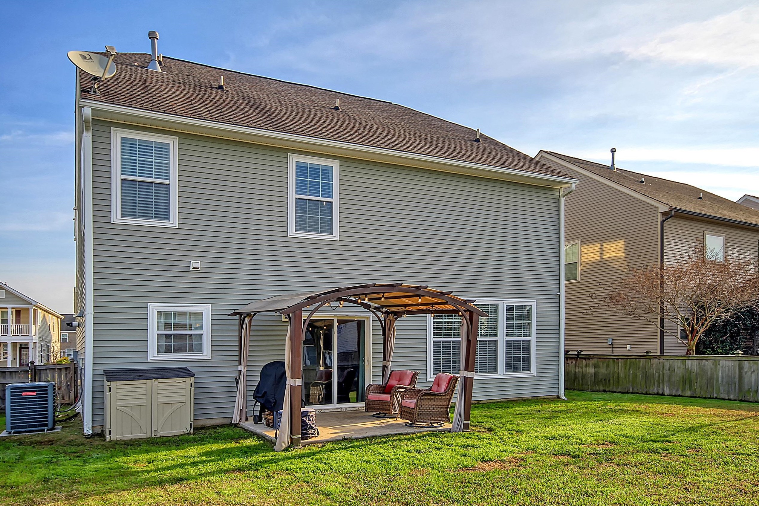 535 Crossland Dr, Moncks Corner SC  29461-8888 exterior