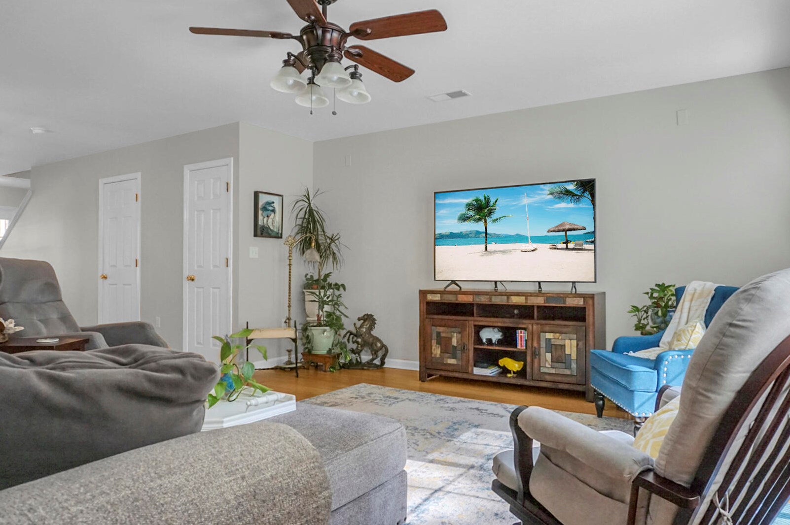 1139 Island Club Dr, Charleston SC  29492-8110 exterior