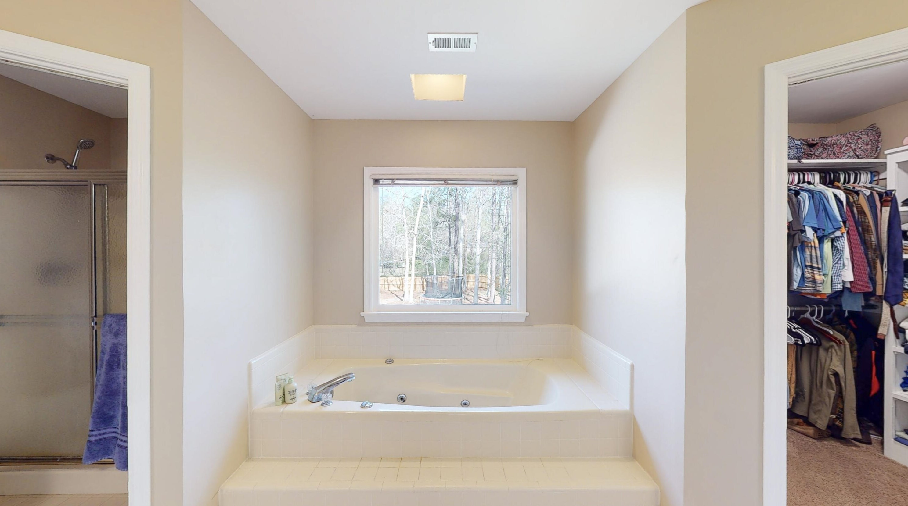 323 Middleton Blvd, Summerville SC  29485-8027 exterior