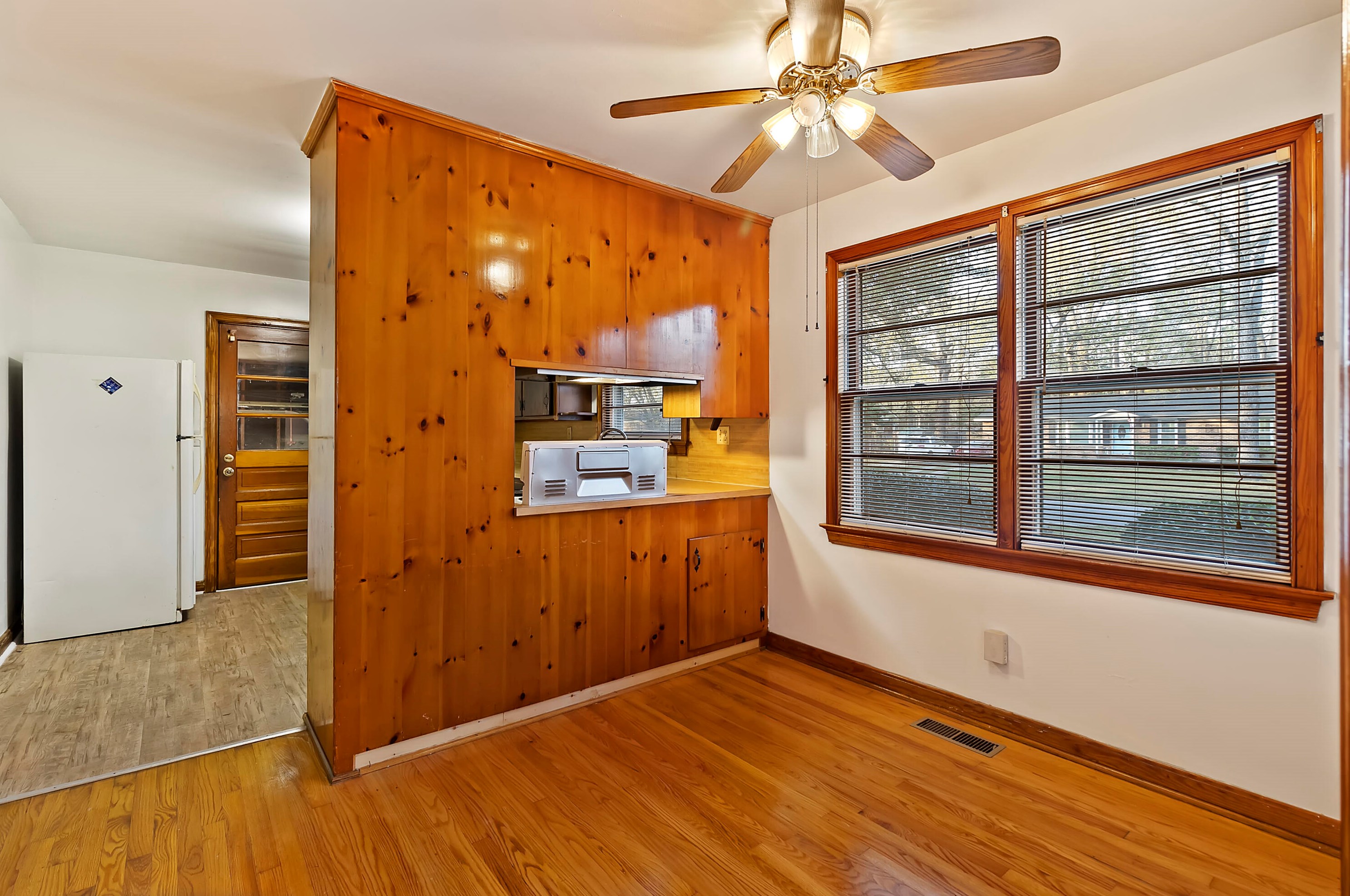 2619 Church Crk Dr, Charleston SC exterior