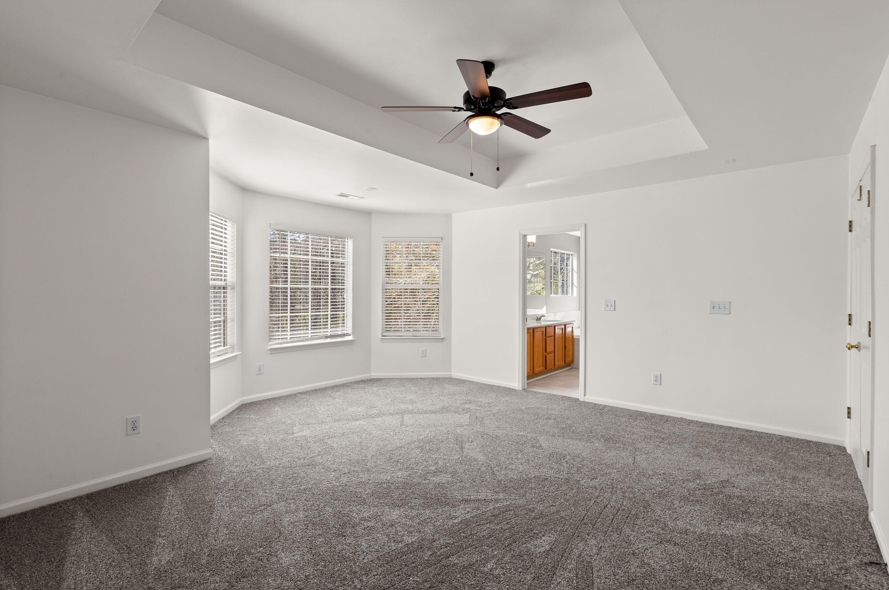 100 Evesham Dr, Summerville SC  29485-5846 exterior
