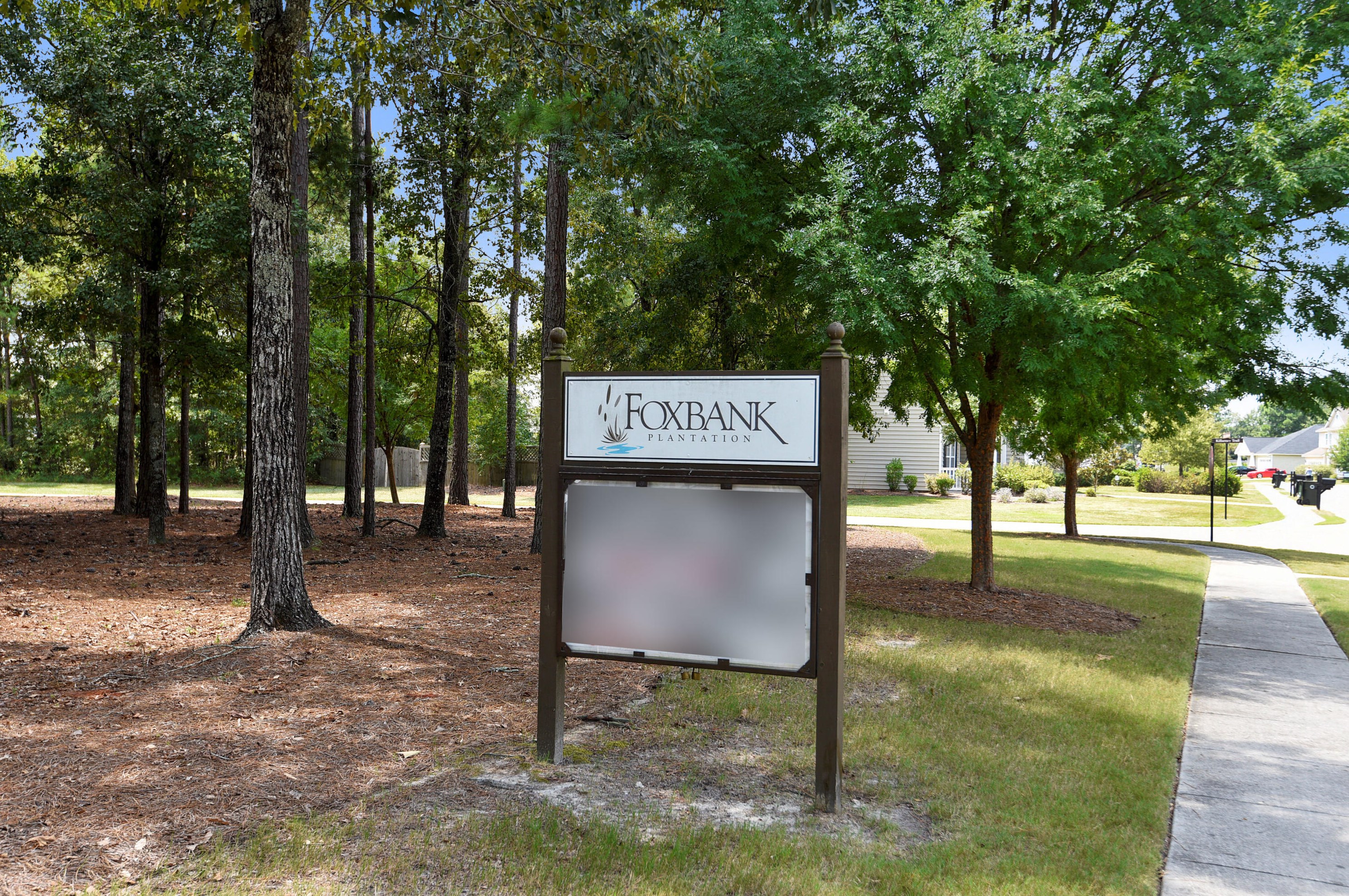 302 Freeland Way, Moncks Corner SC  29461-8868 exterior