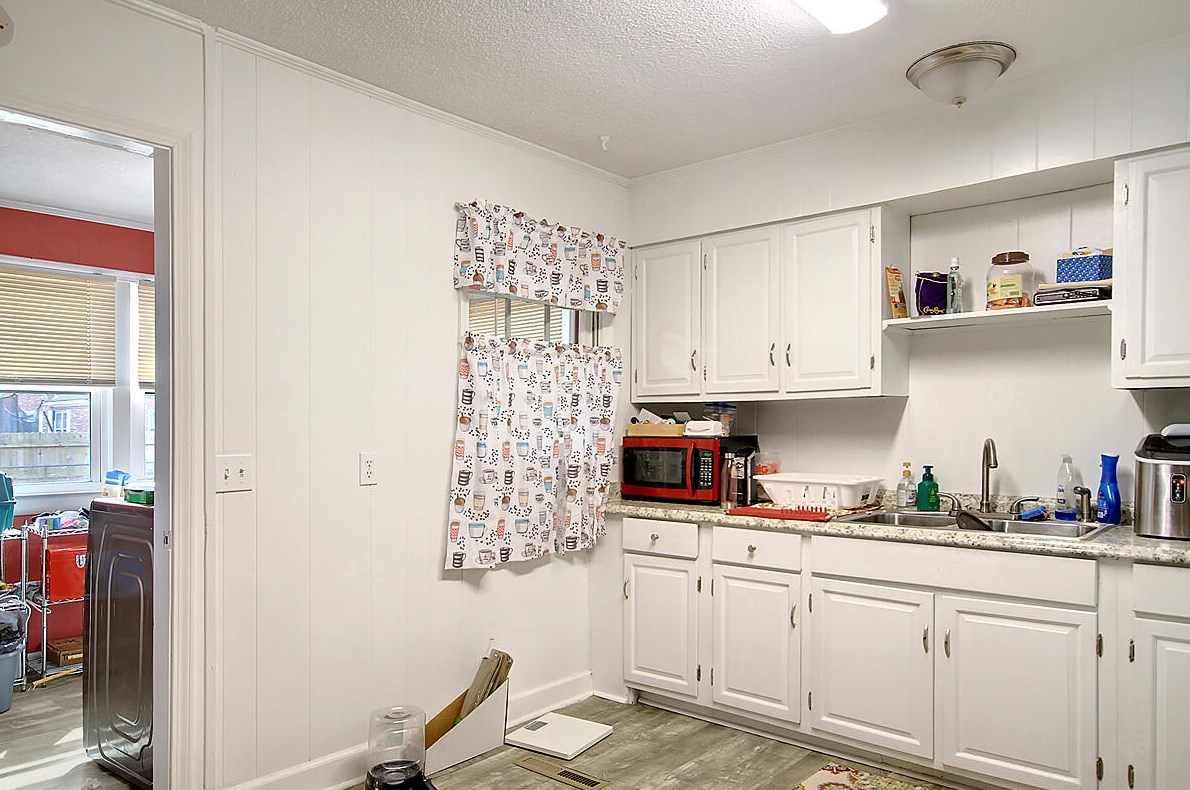 314 Breland St, Walterboro SC  29488-3210 exterior