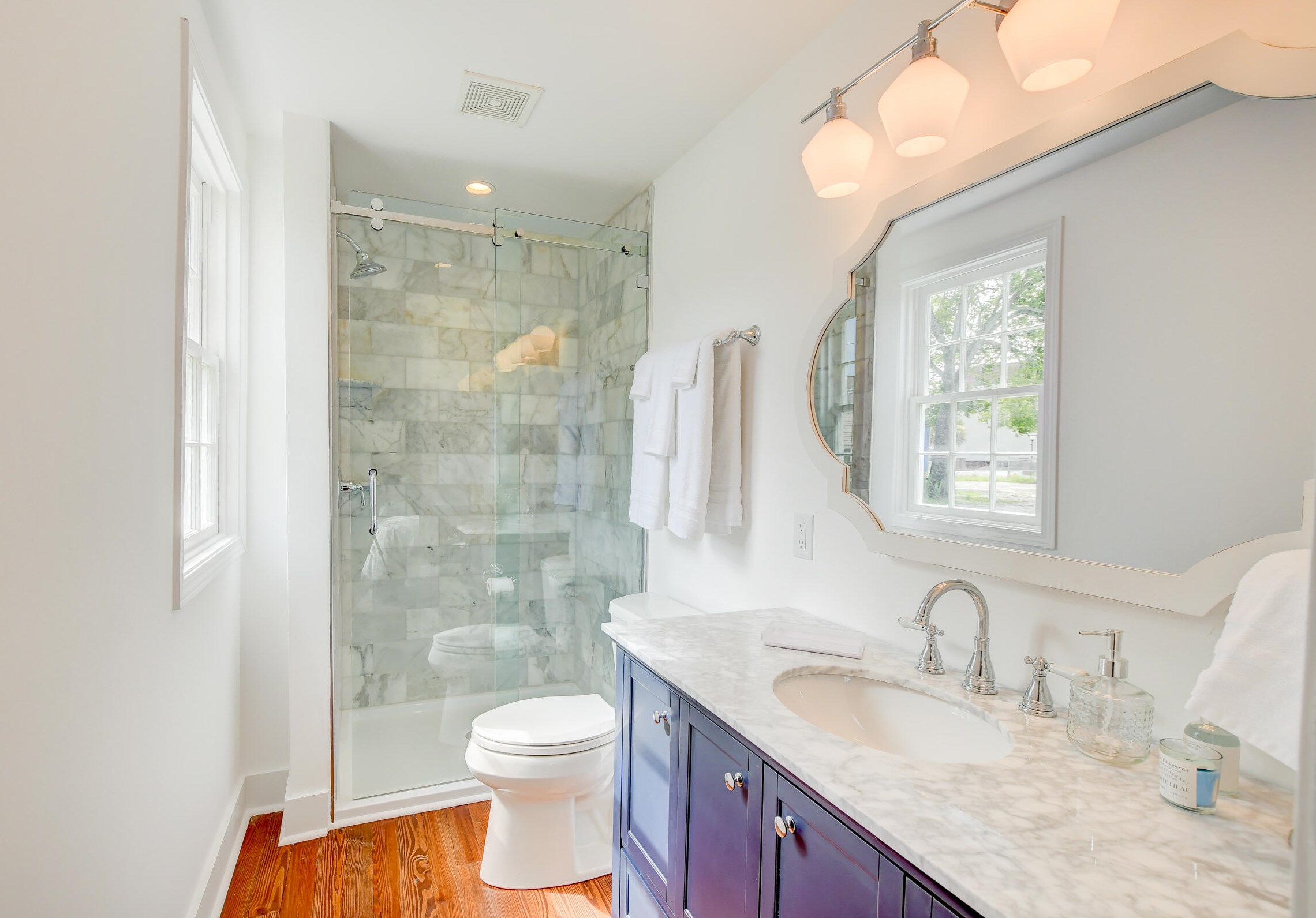 67 Line St, Charleston SC 29403-5419 exterior