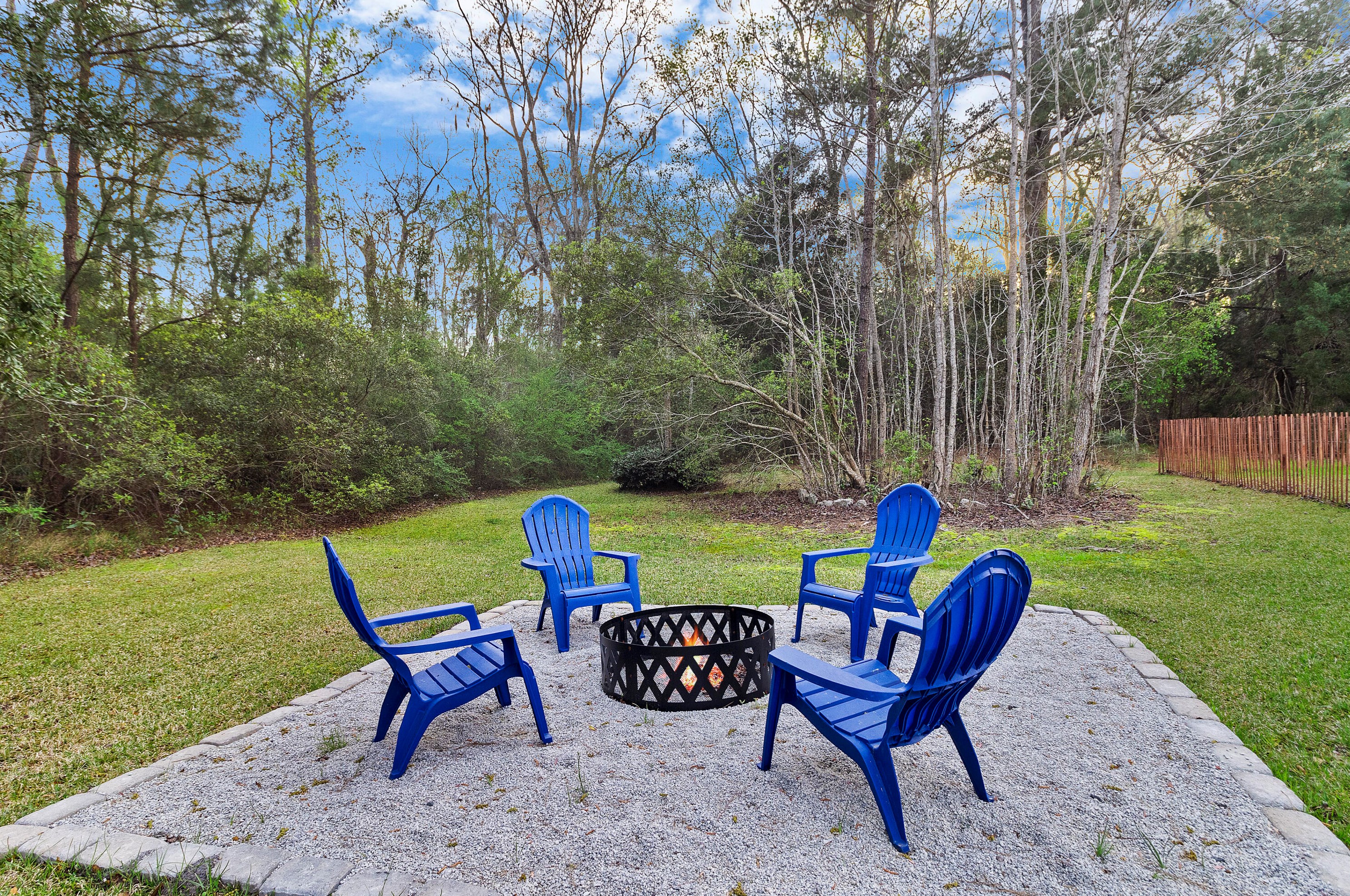 1371 Mount Carmel Rd, Walterboro SC  29488-6309 exterior