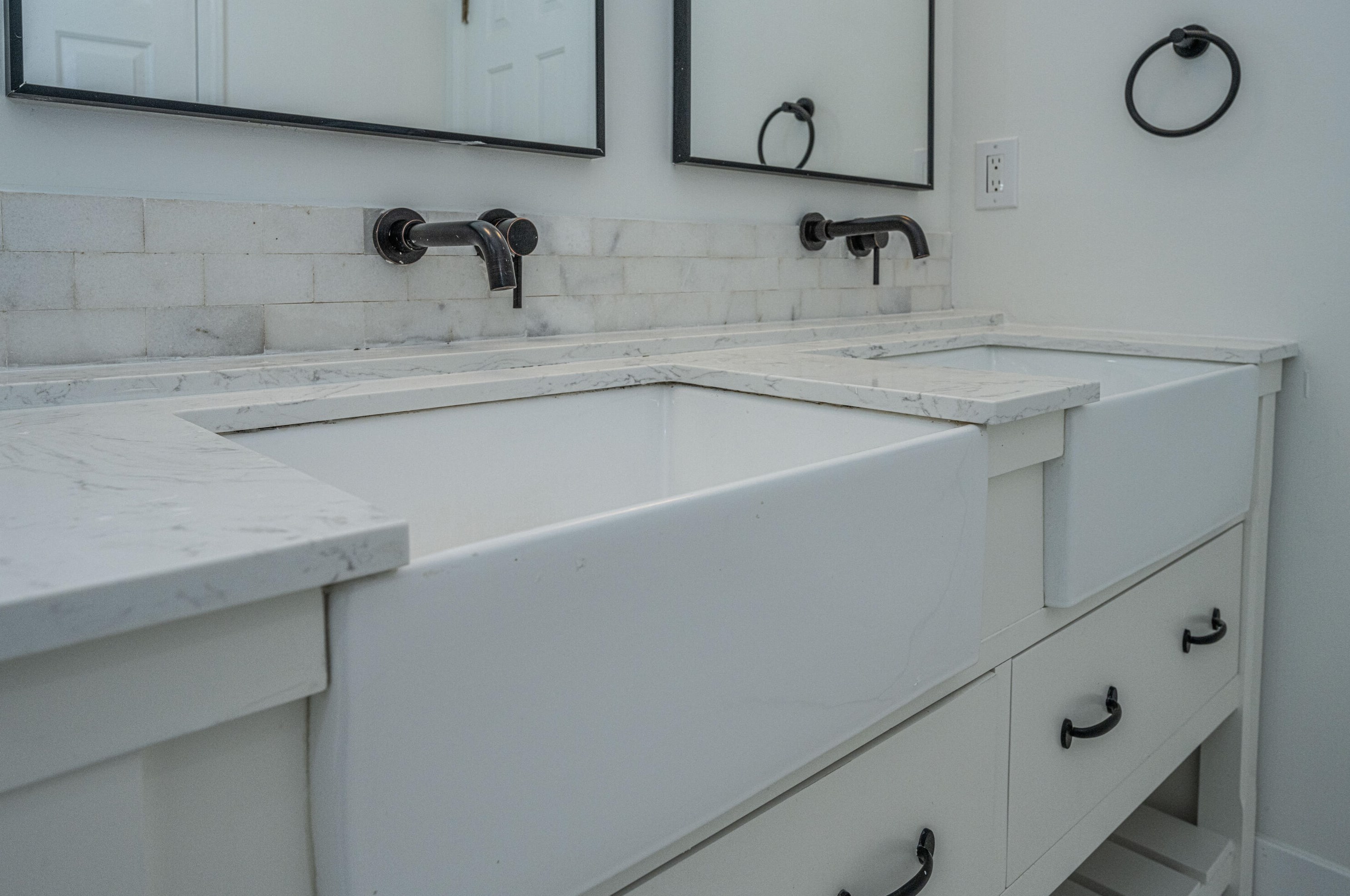 154 Patriot Ln, Summerville SC  29483-1889 exterior