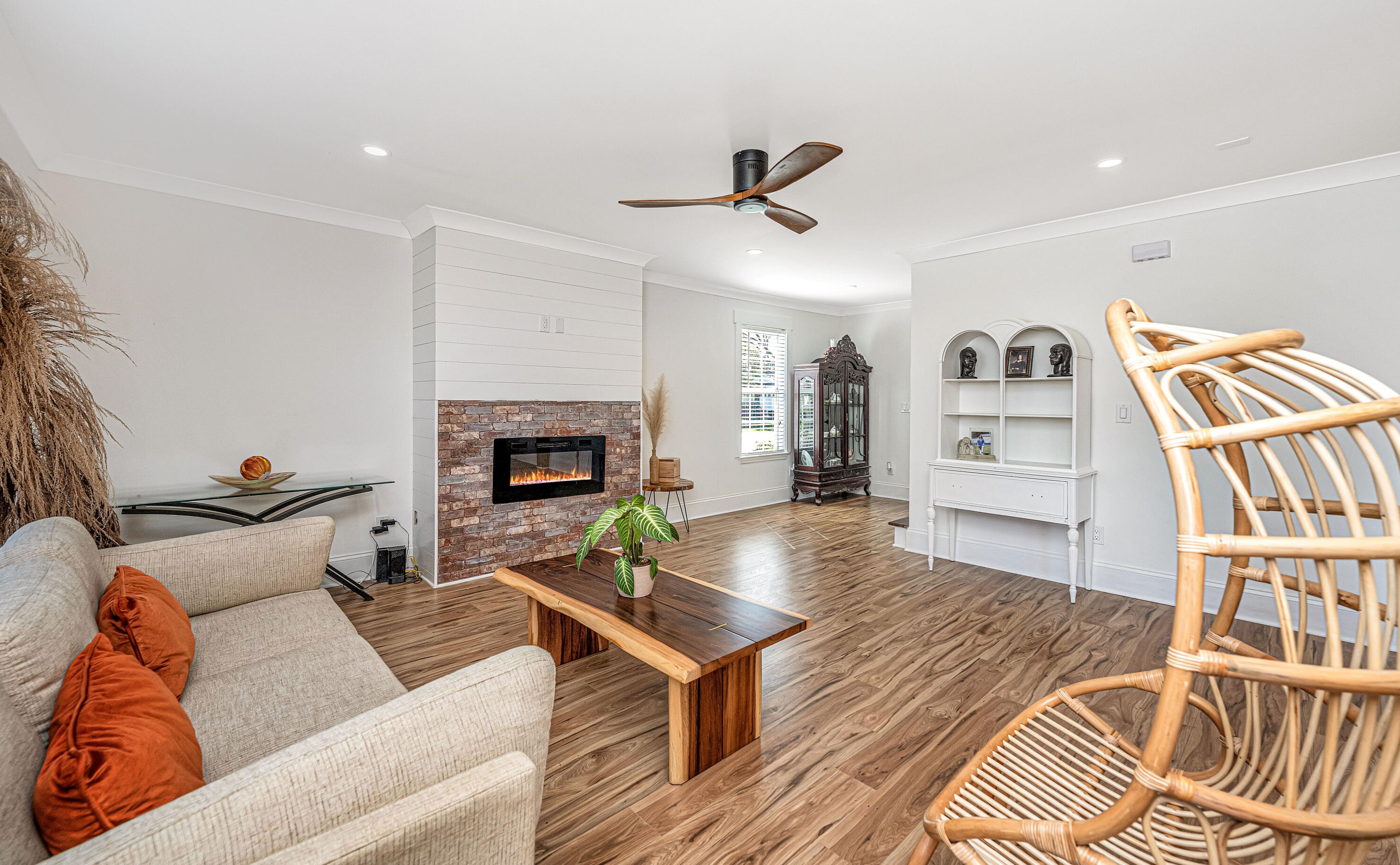 154 Patriot Ln, Summerville SC  29483-1889 exterior