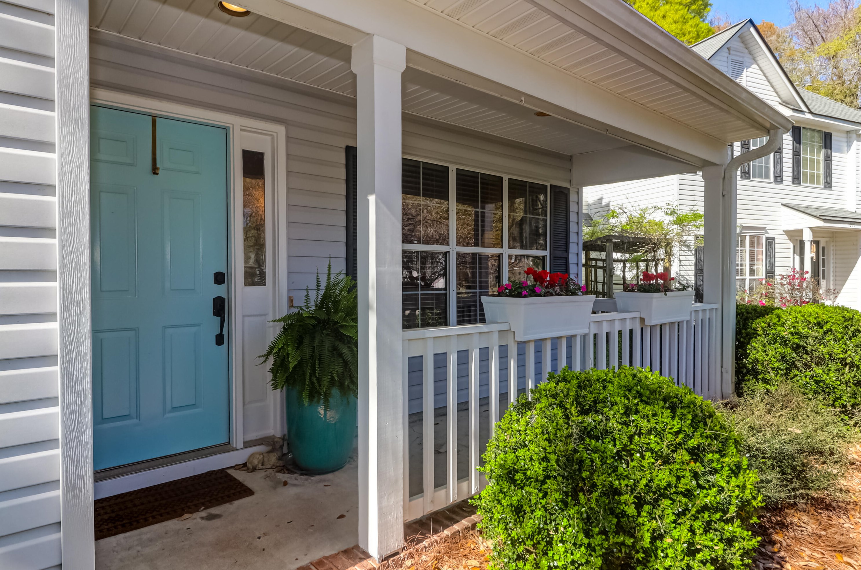 1291 Center Lake Dr, Mount Pleasant SC  29464-7419 exterior