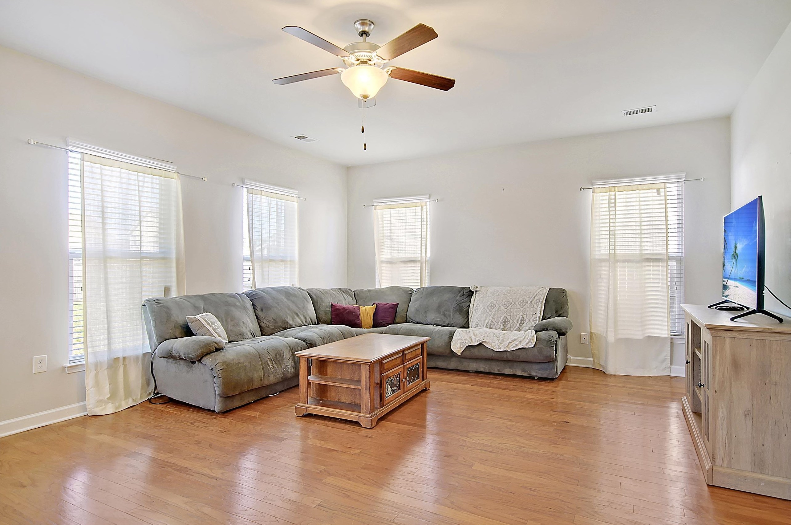 417 Eva St, Moncks Corner SC  29461-6869 exterior