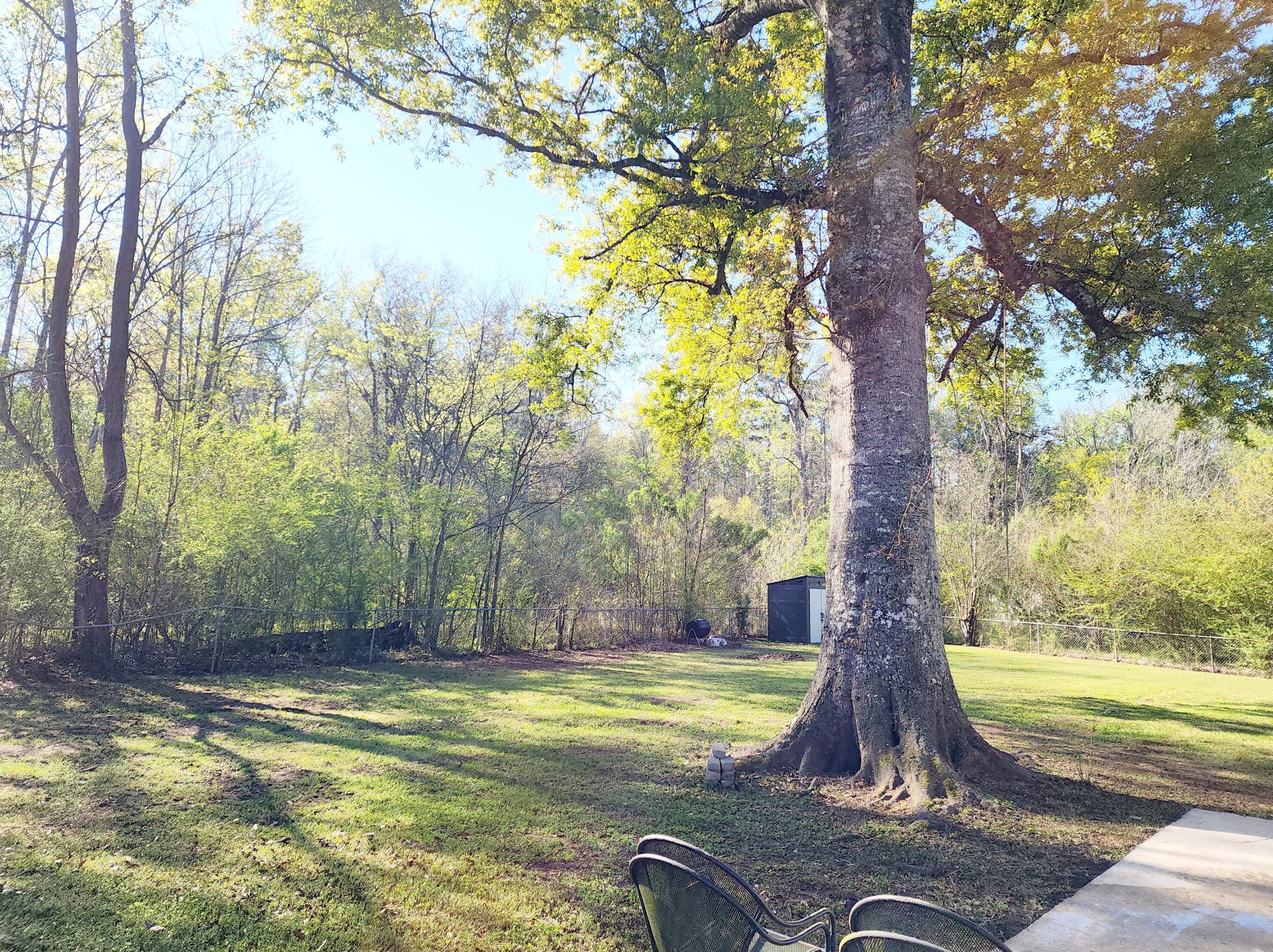 202 Sprucewood Dr, Summerville SC  29485-7828 exterior
