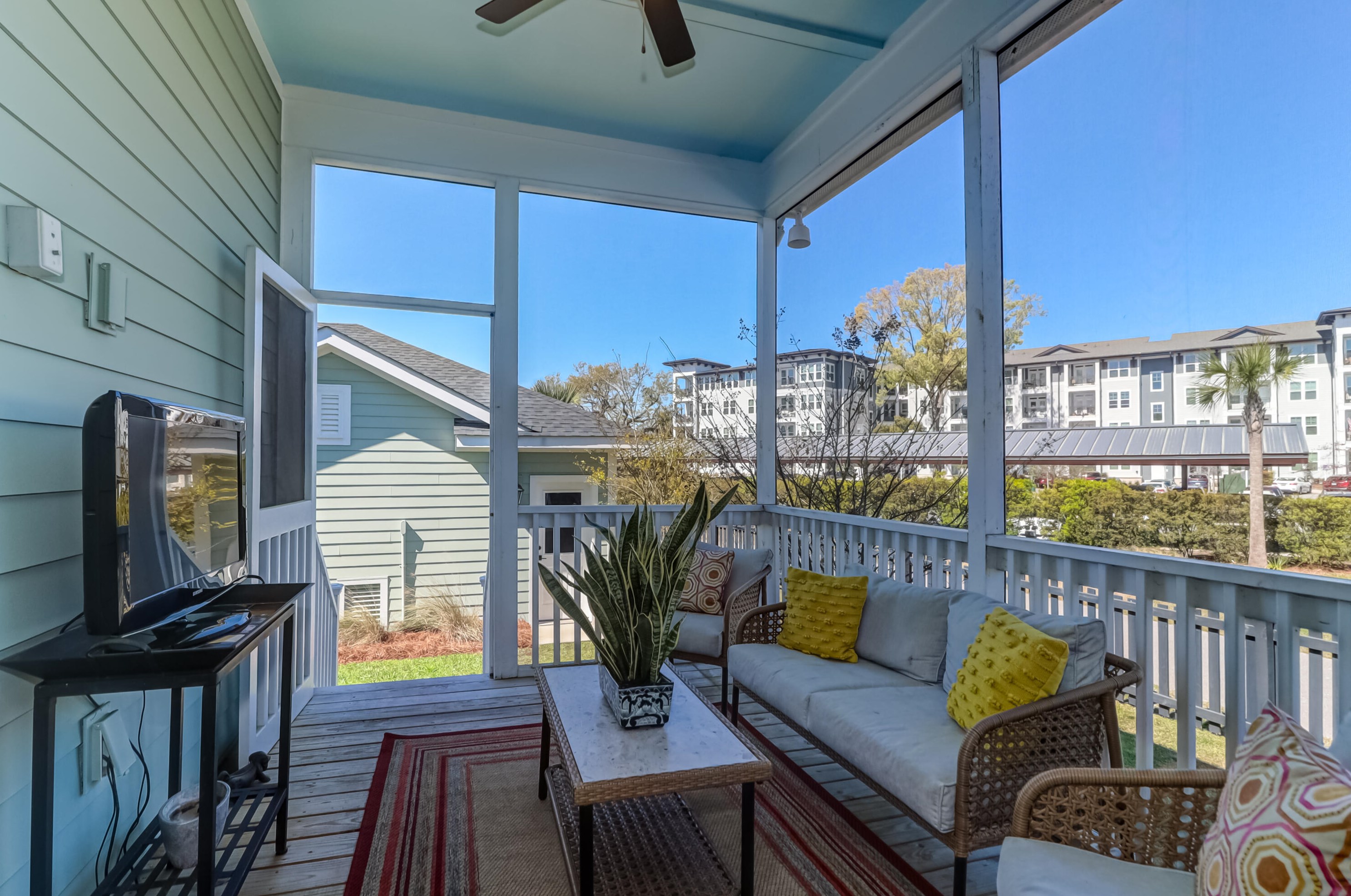 7790 Farr St, Charleston SC  29492-8368 exterior