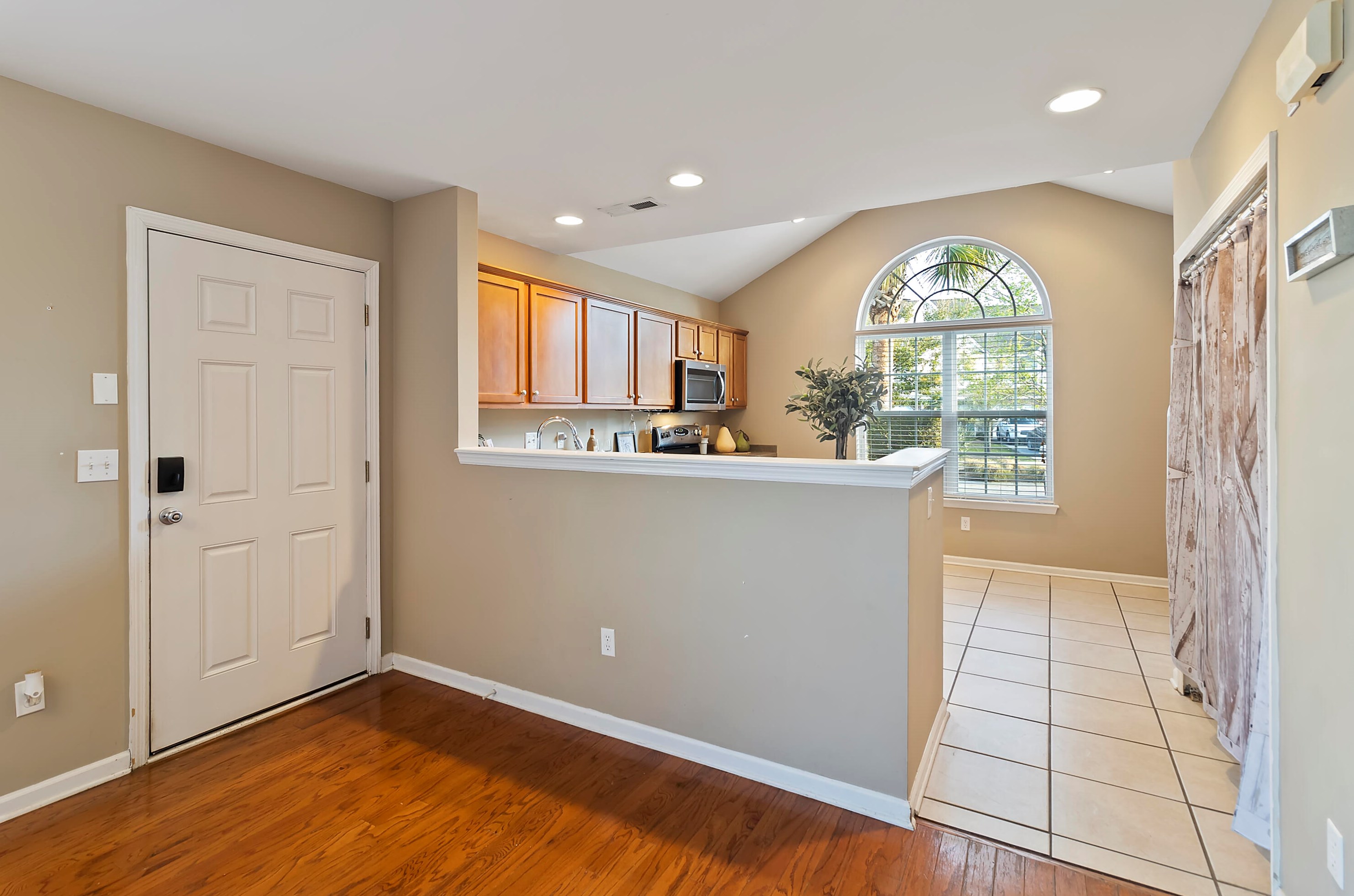 5221 Fernland Way, Charleston SC  29420-7573 exterior