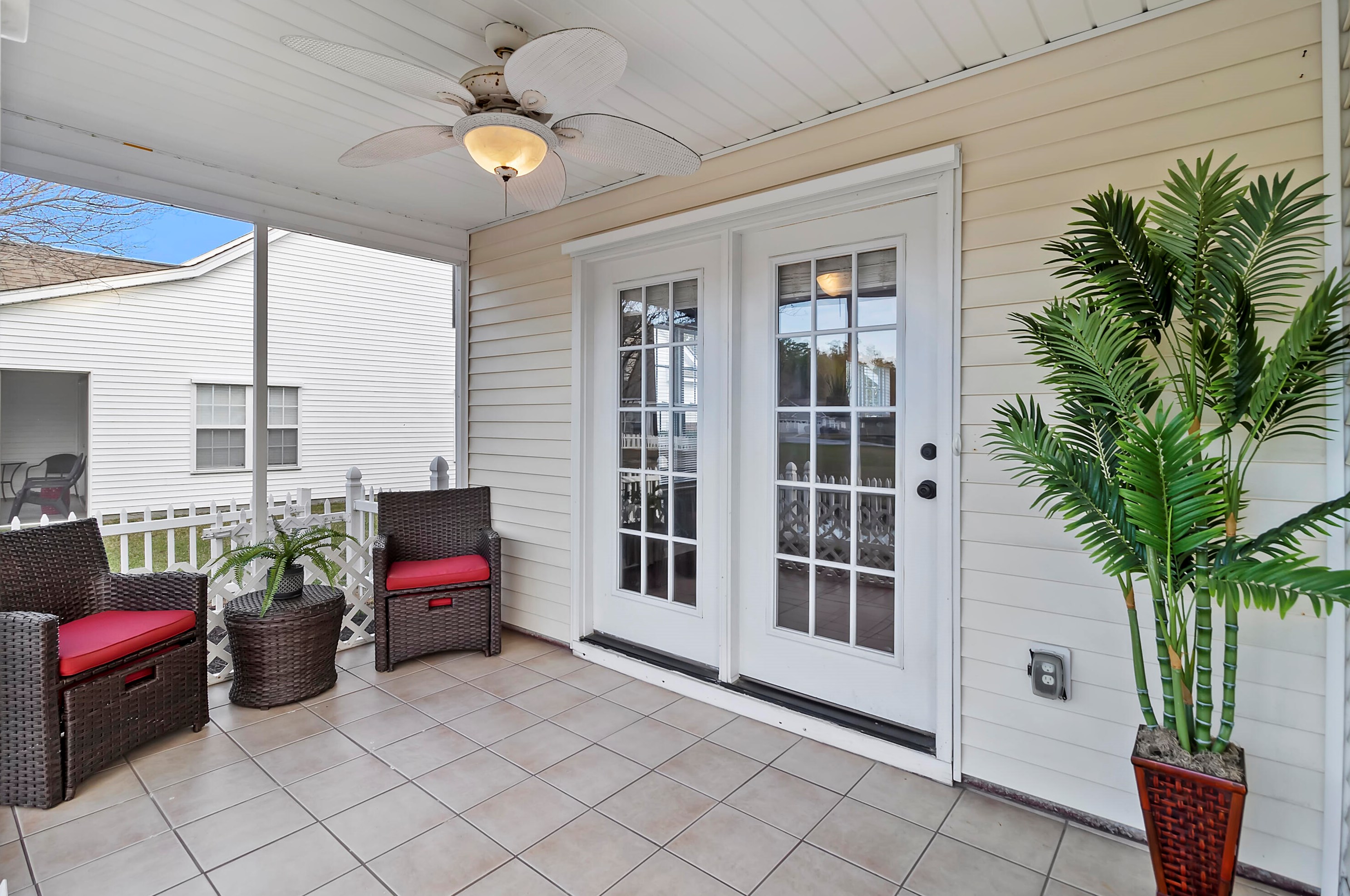 5221 Fernland Way, Charleston SC  29420-7573 exterior