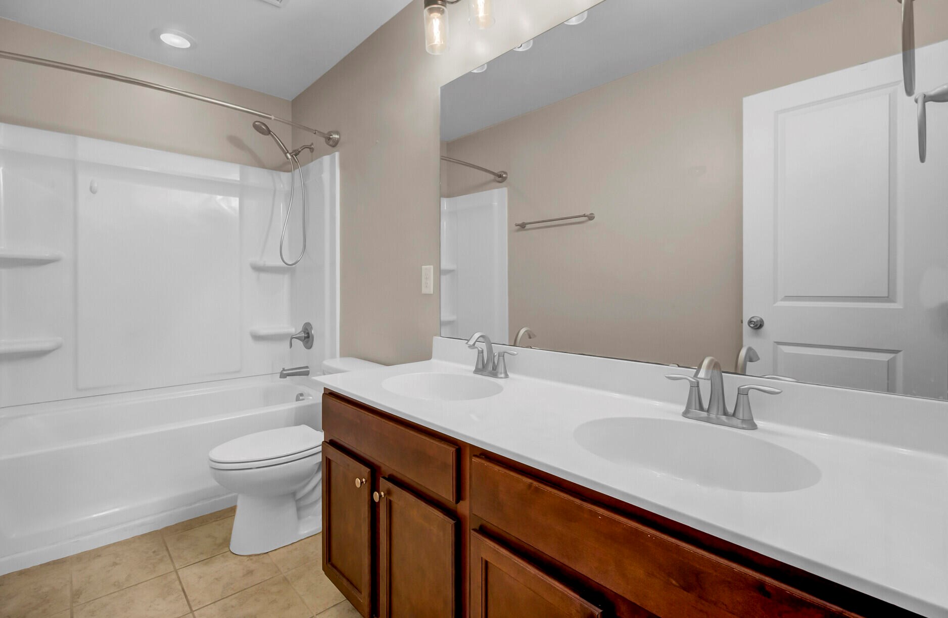 202 Lab Ct, Moncks Corner SC  29461 exterior