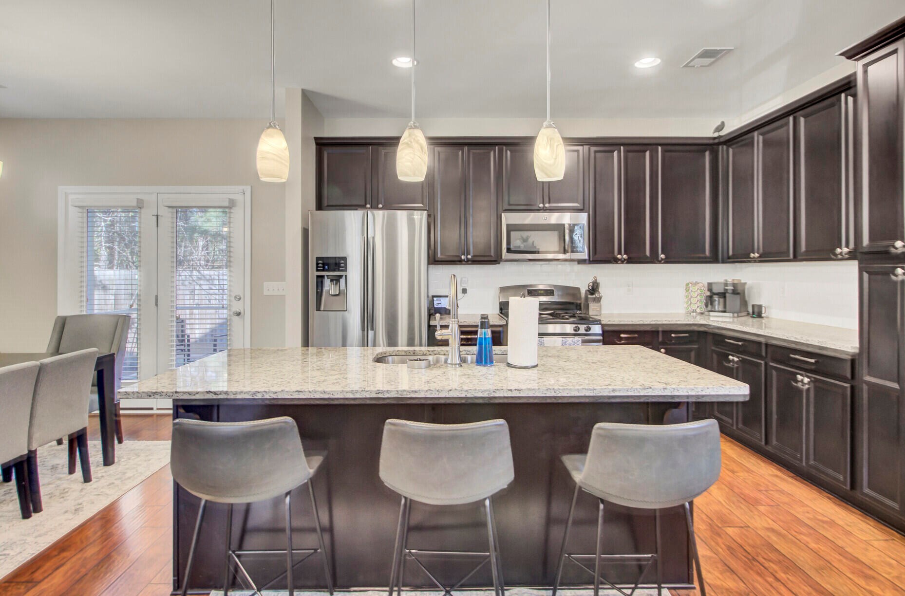 2402 Poplar Grove Pl, Summerville SC  29483-1644 exterior