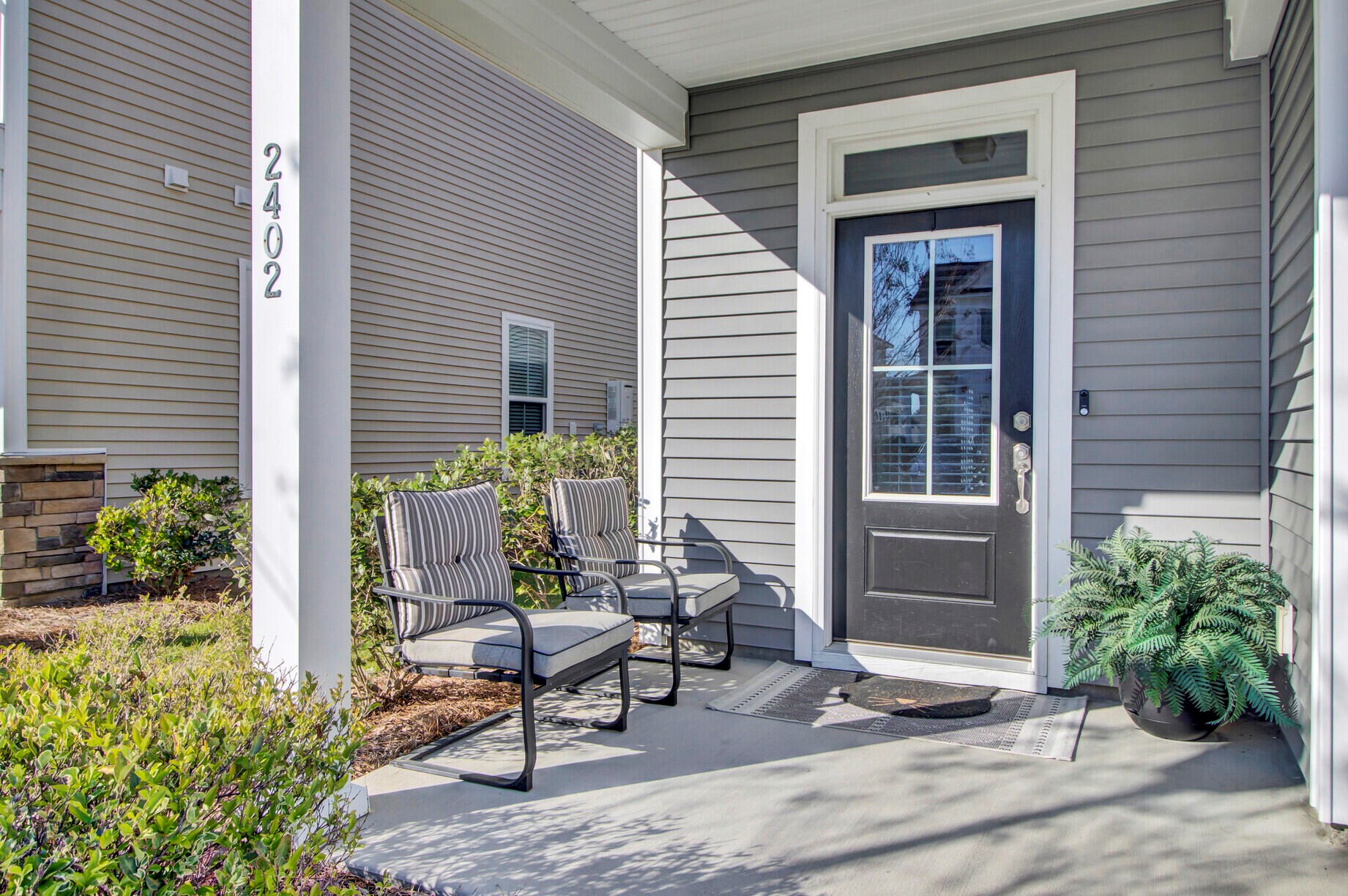 2402 Poplar Grove Pl, Summerville SC  29483-1644 exterior