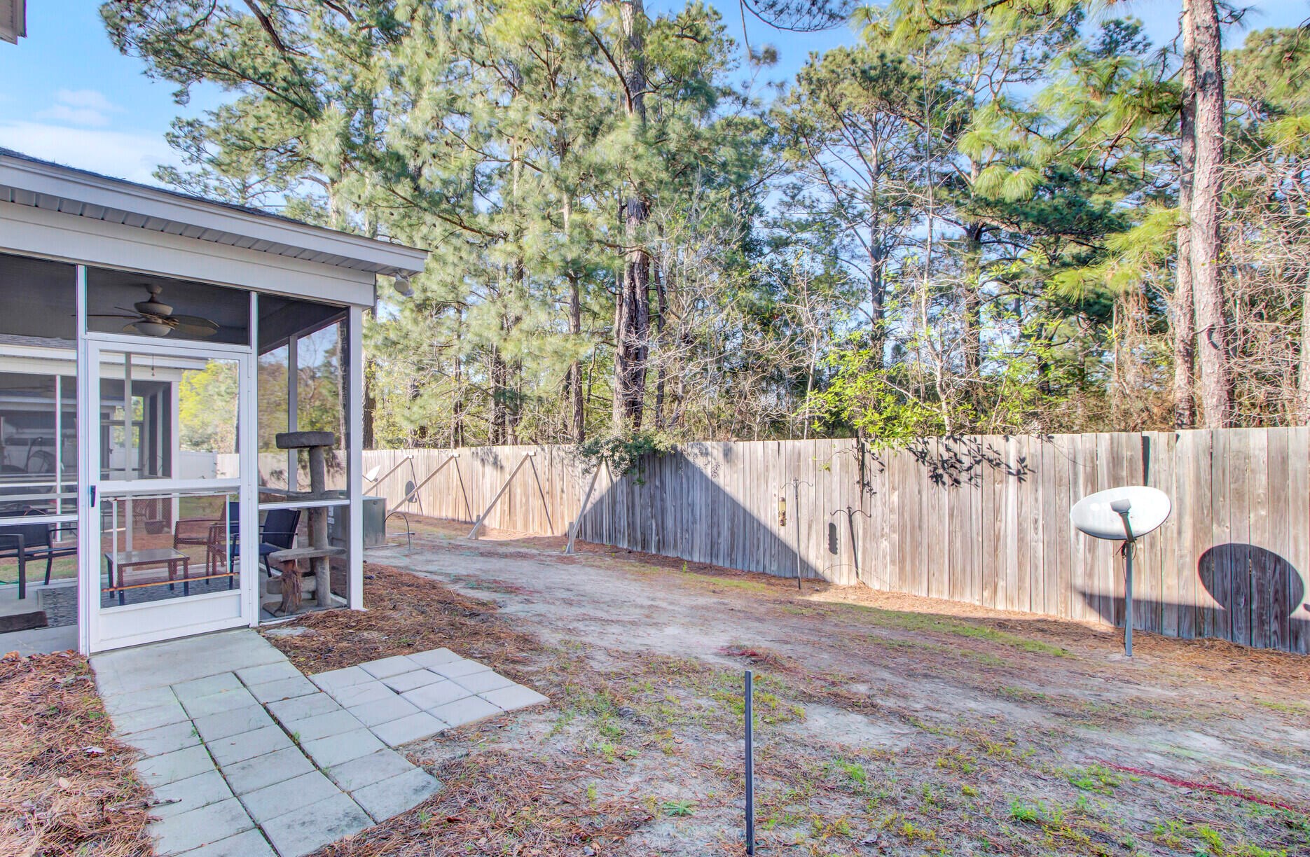 2402 Poplar Grove Pl, Summerville SC  29483-1644 exterior