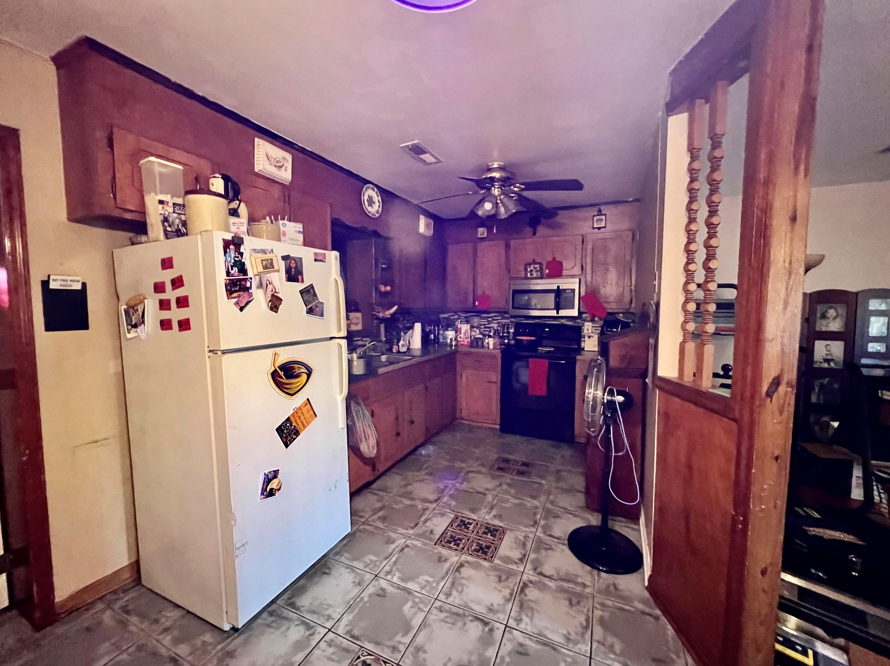 106 Fripp Ln, Summerville SC  29483-6210 exterior