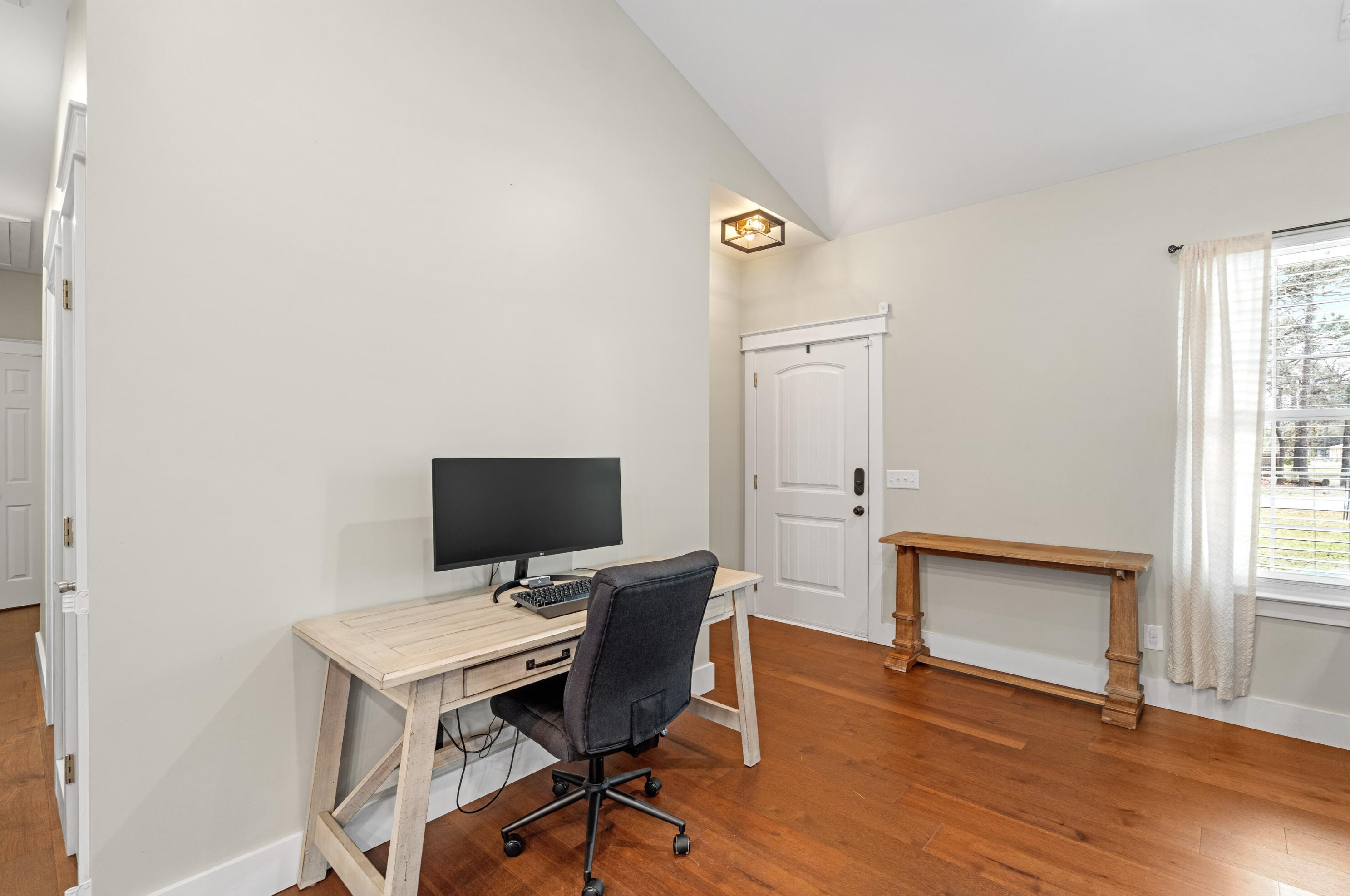 309 Meadow St, Walterboro SC  29488-2744 exterior