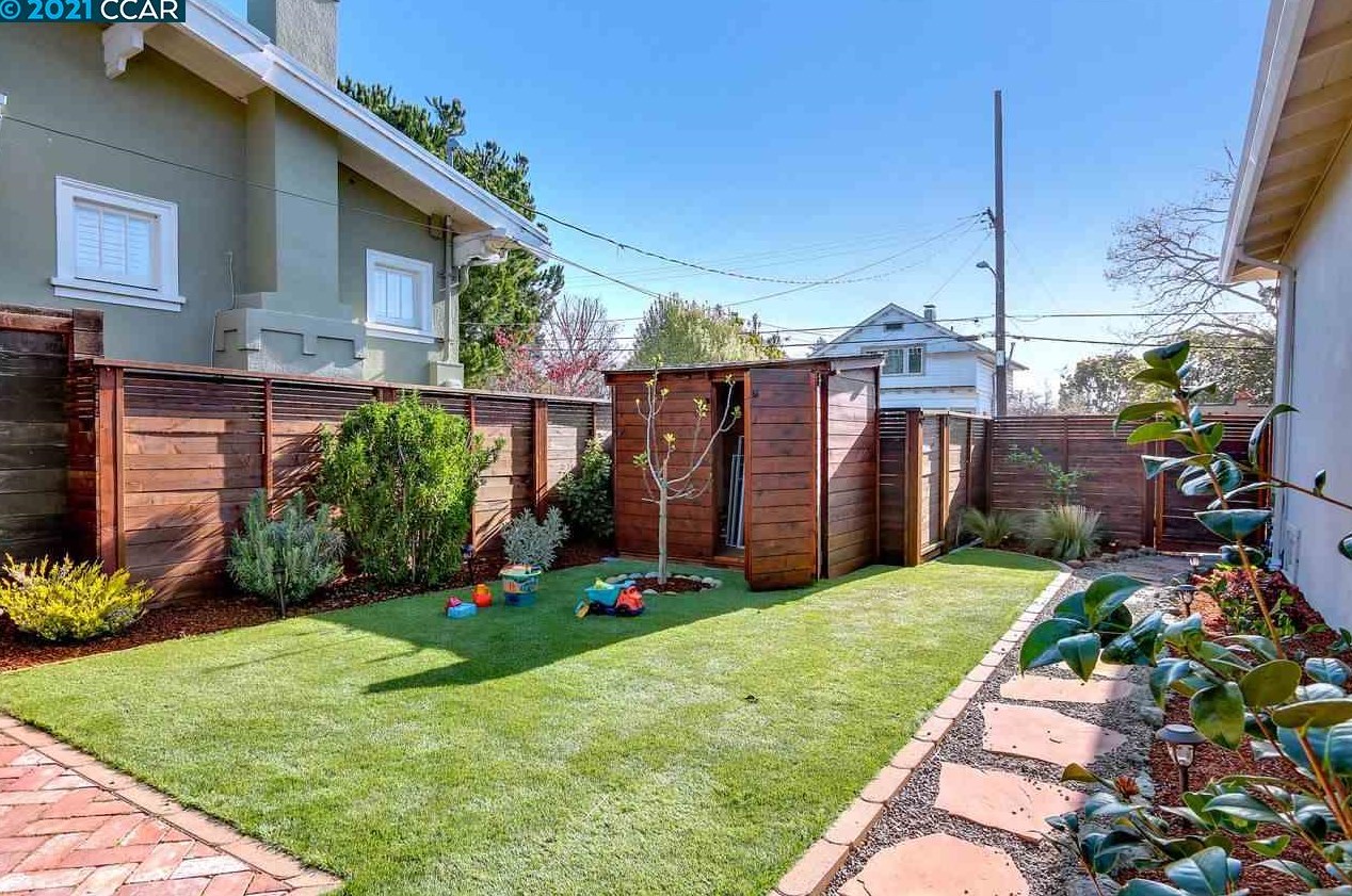 3801 Ardley Ave, Oakland CA 94602-1616 exterior