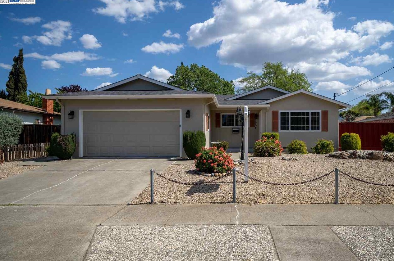 1554 Claycord Ave, Concord CA  94521-2214 exterior