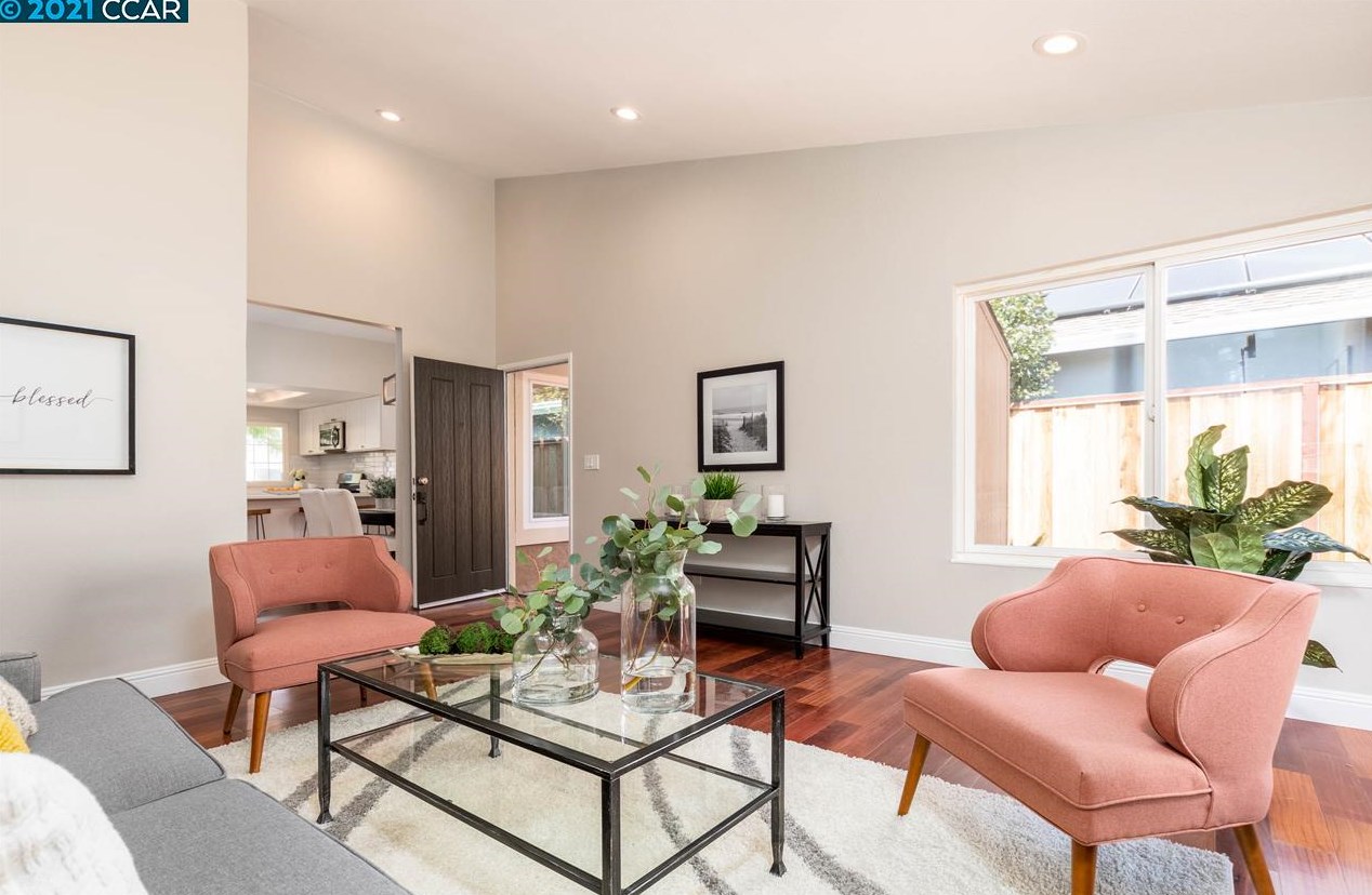 727 Seacliff Ct, Rodeo CA  94572-2005 exterior