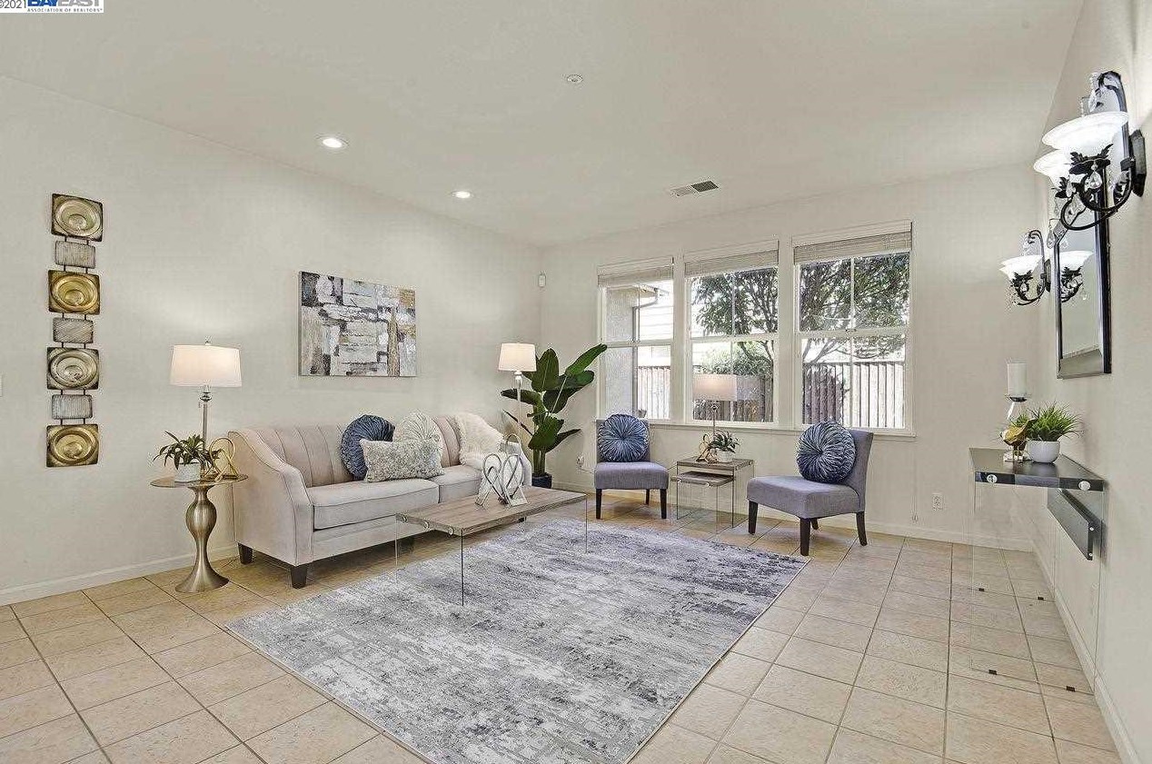 32217 Condor Dr, Union City CA  94587-3986 exterior