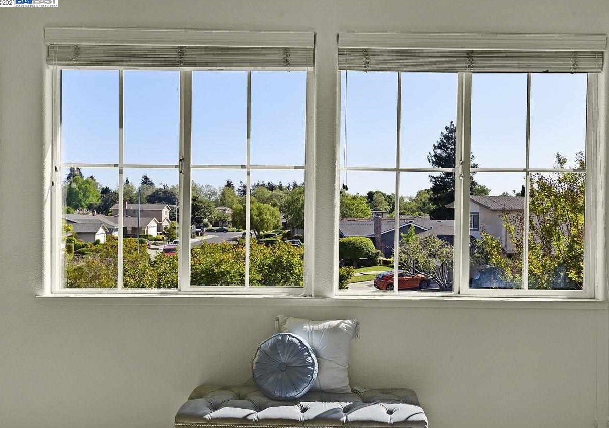 32217 Condor Dr, Union City CA  94587-3986 exterior