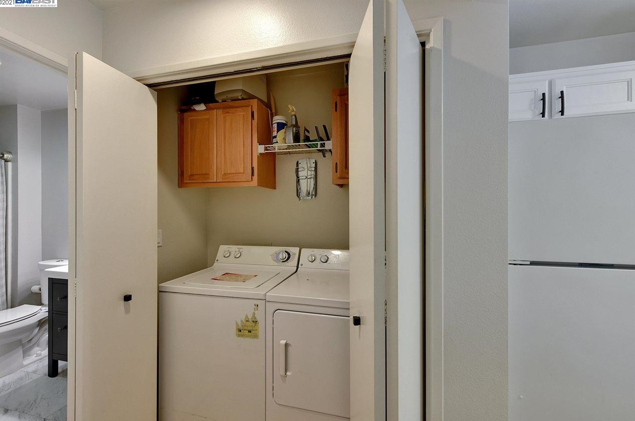 150 Marina Lakes Dr, Richmond CA  94804-7453 exterior