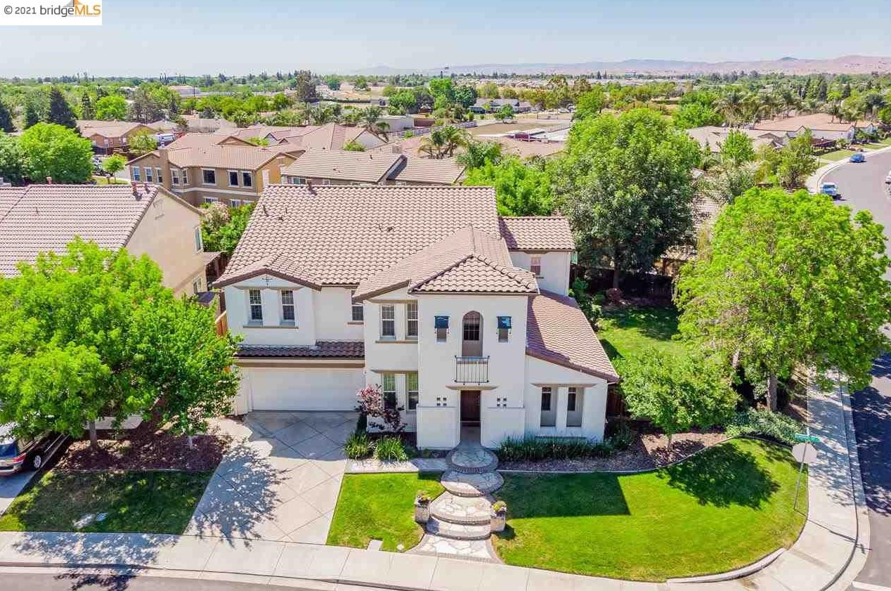 572 Caraway Dr, Los Angeles CA  94513-2350 exterior