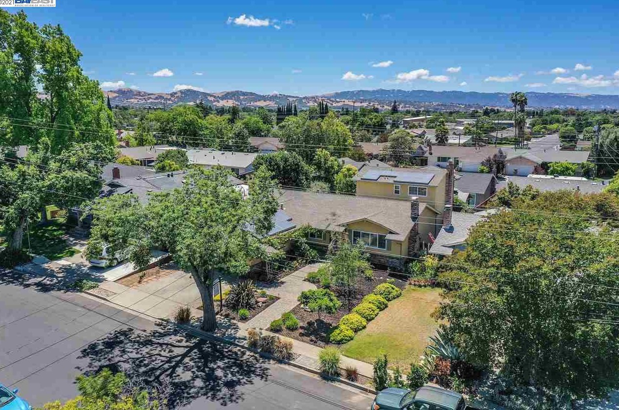 1083 Batavia Ave, Livermore, CA 94550