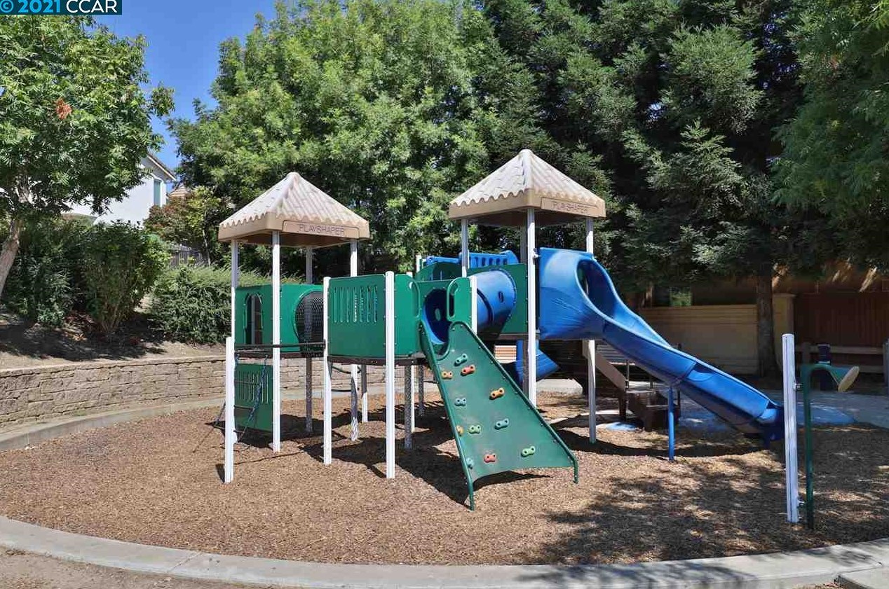 2116 Carrara St, Los Angeles CA  94513-7116 exterior