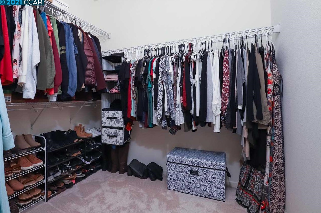 2116 Carrara St, Los Angeles CA  94513-7116 exterior