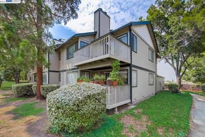 1083 Chadwick Circle - Photo 1