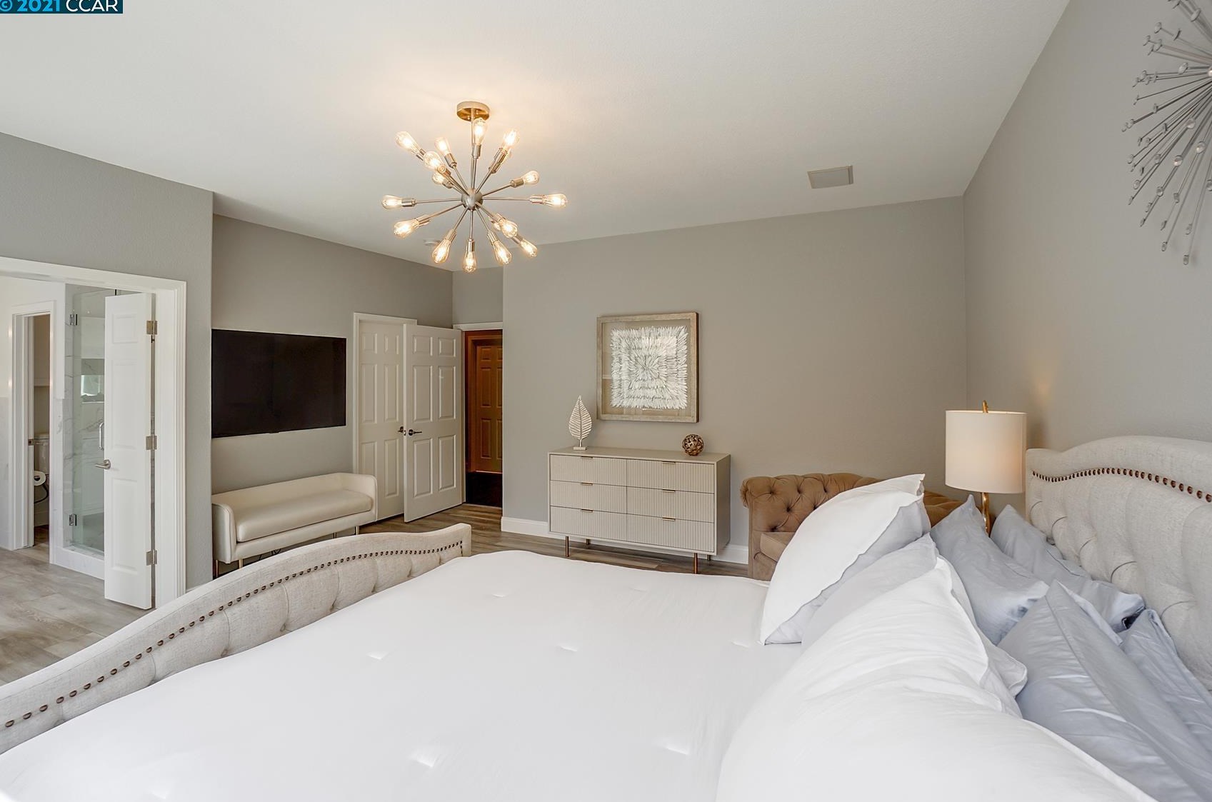 1046 Rolling Woods Way, Concord CA  94521-5400 exterior
