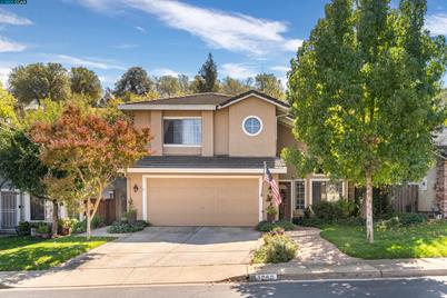 1060 Green Point Ct - Photo 1