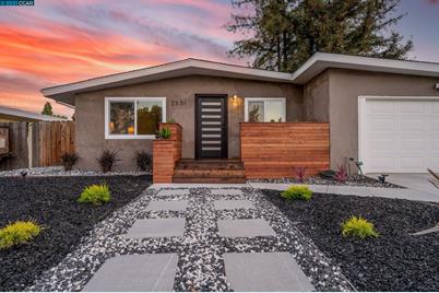 2331 Arthur Street - Photo 1