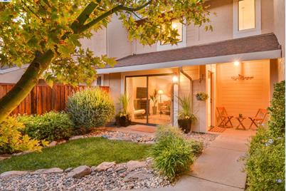 7604 Arbor Creek Cir - Photo 1