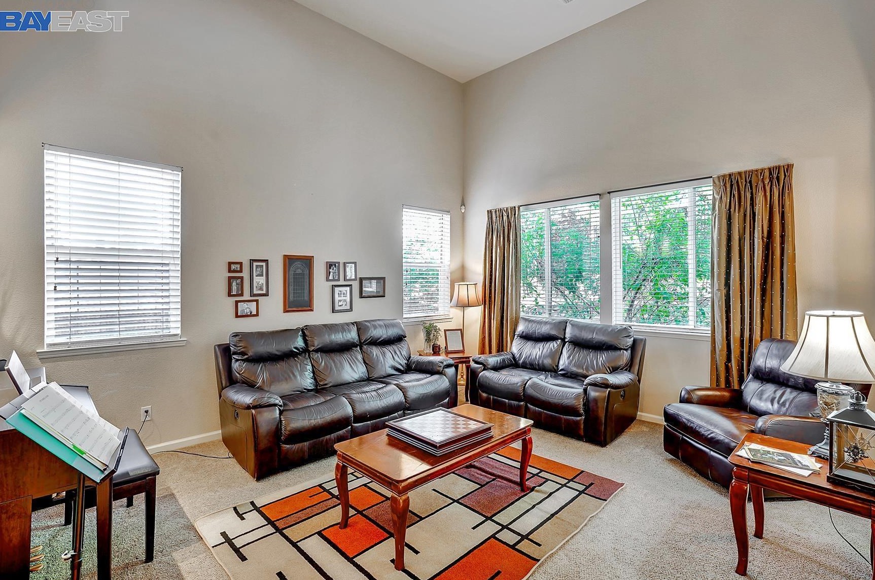 727 Bentley Ct, Los Angeles CA  94513 exterior