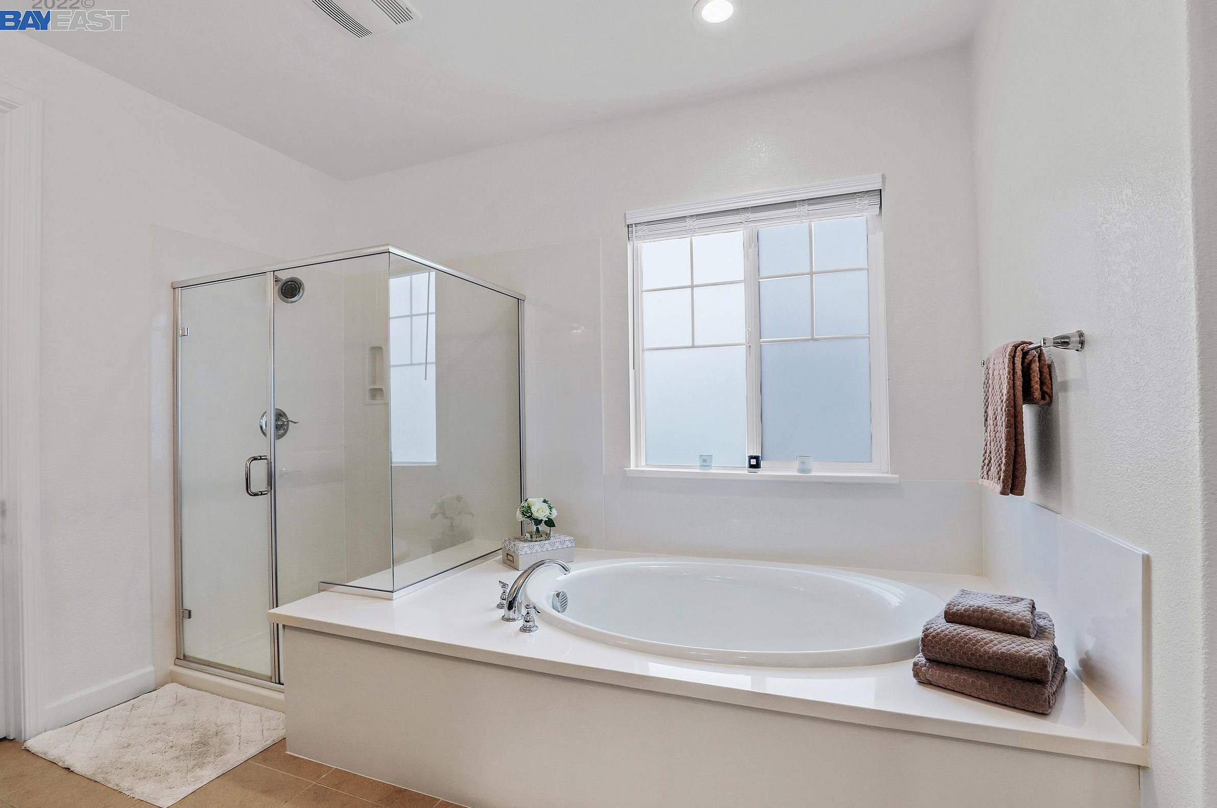 731 Jennifer St, Los Angeles CA  exterior