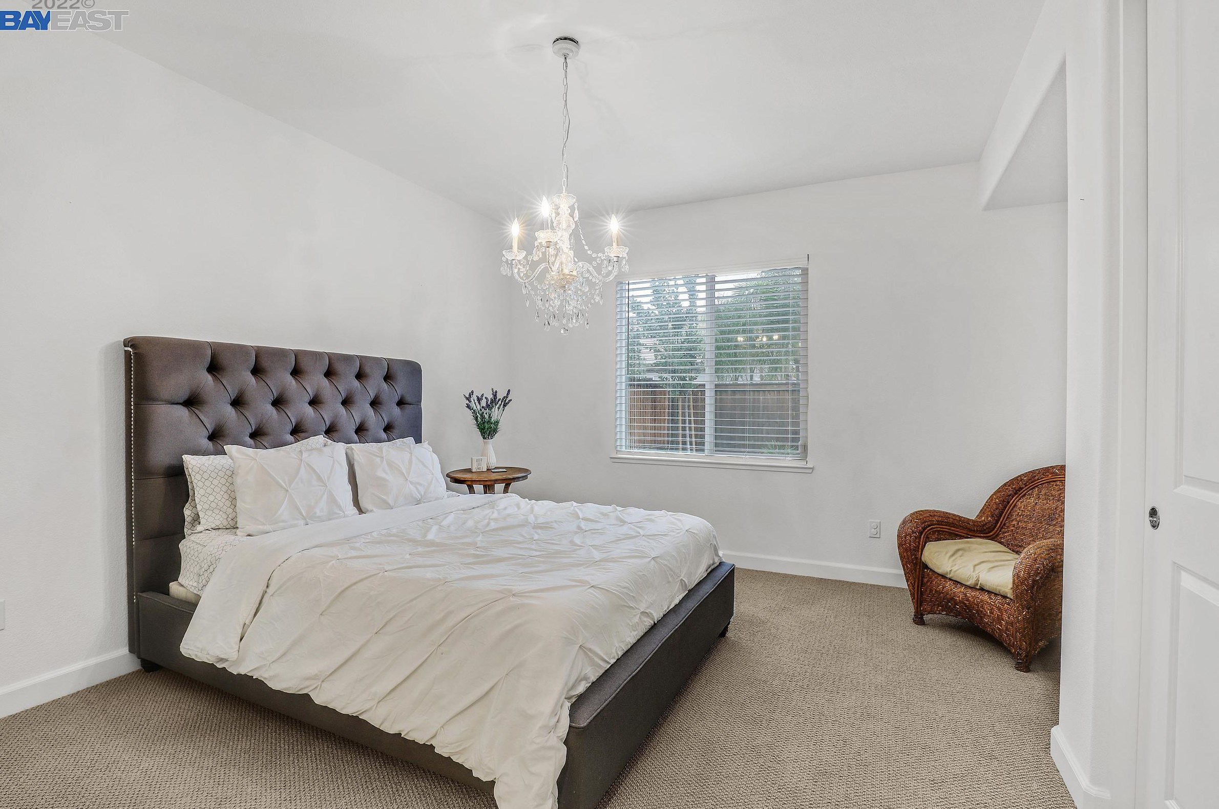 731 Jennifer St, Los Angeles CA  exterior