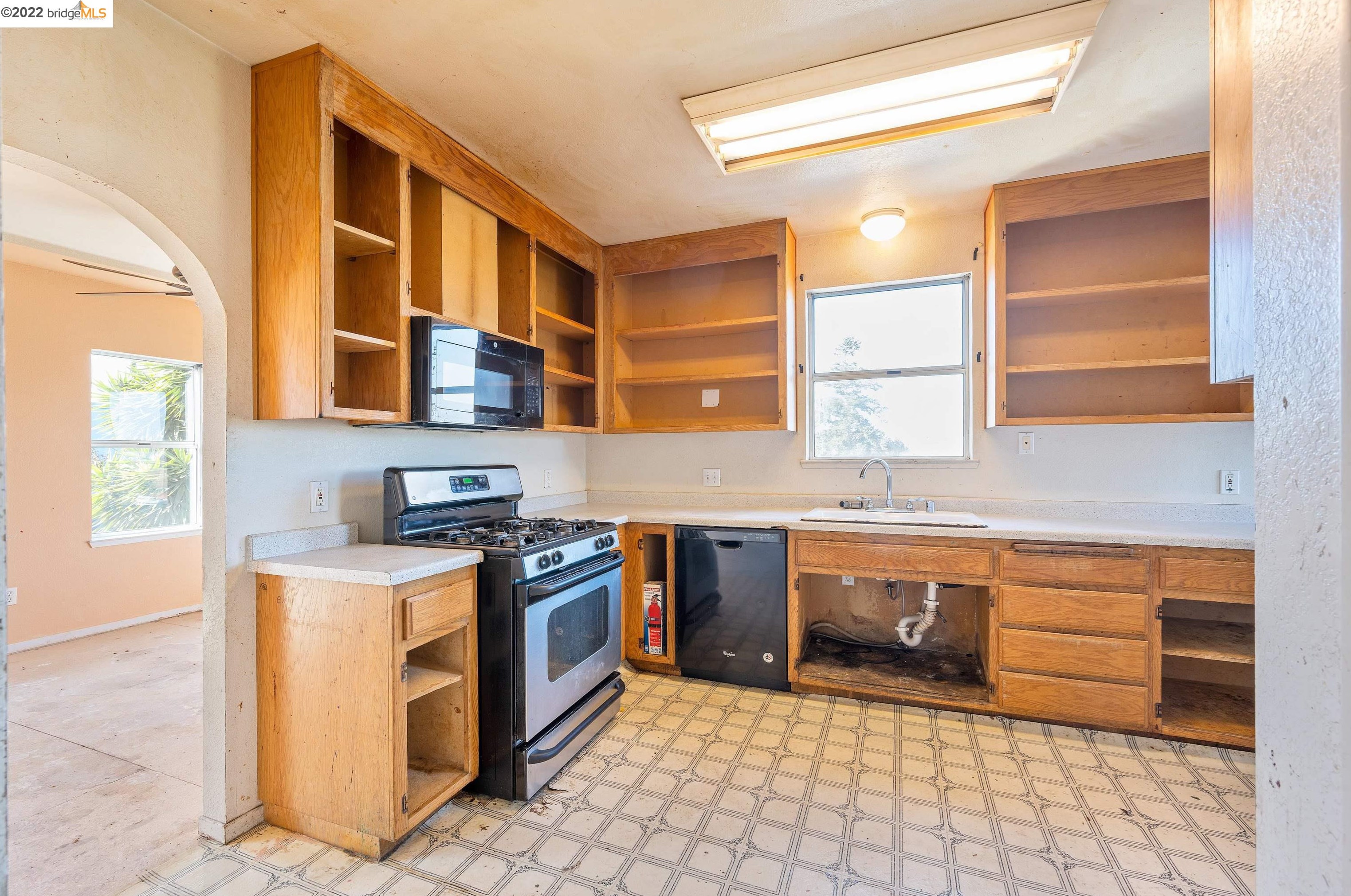 52 D St, Vallejo CA 94590-3033 exterior