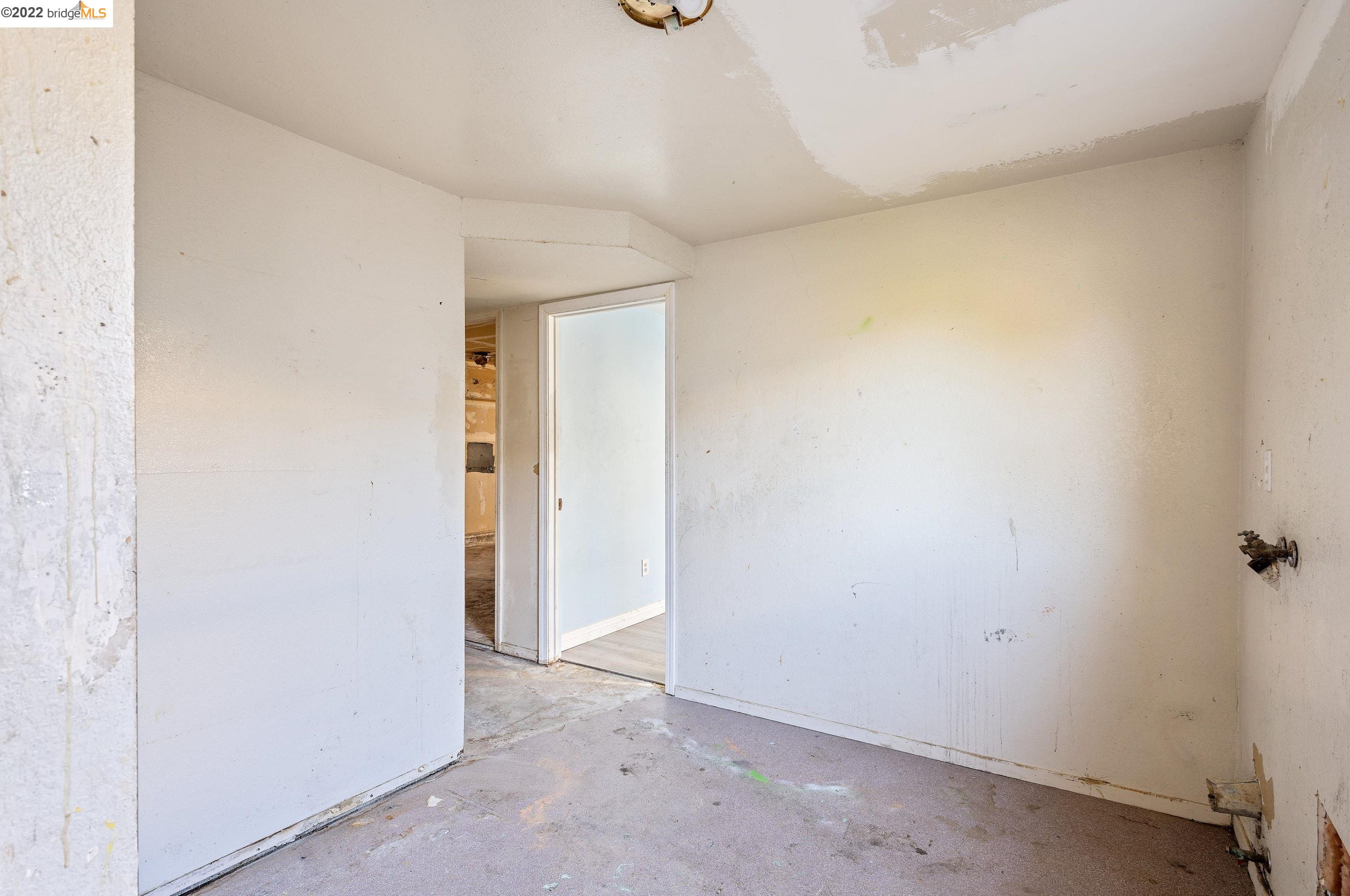 52 D St, Vallejo CA 94590-3033 exterior