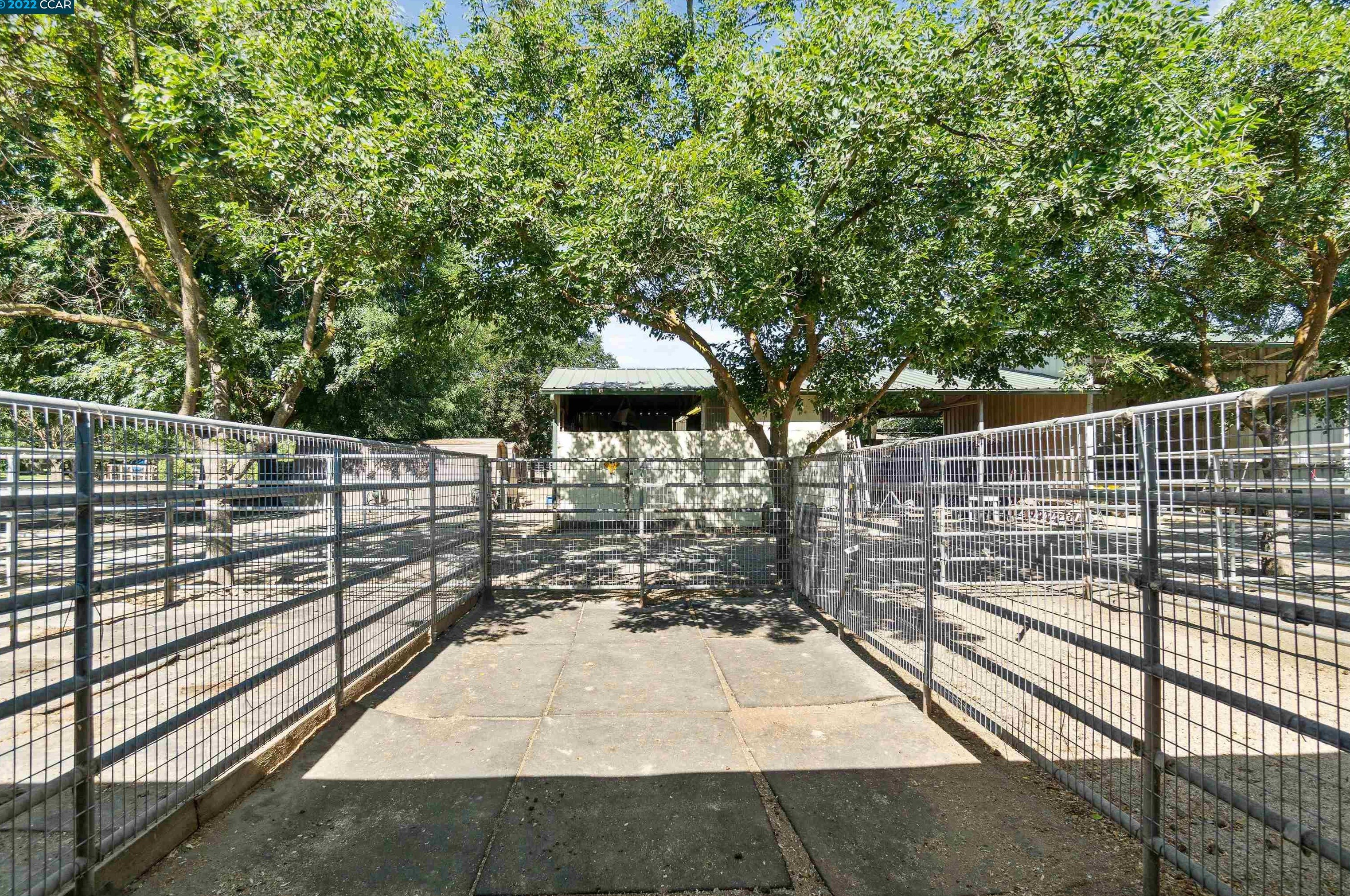 2601 Eden Plains Rd, Los Angeles CA  94513 exterior
