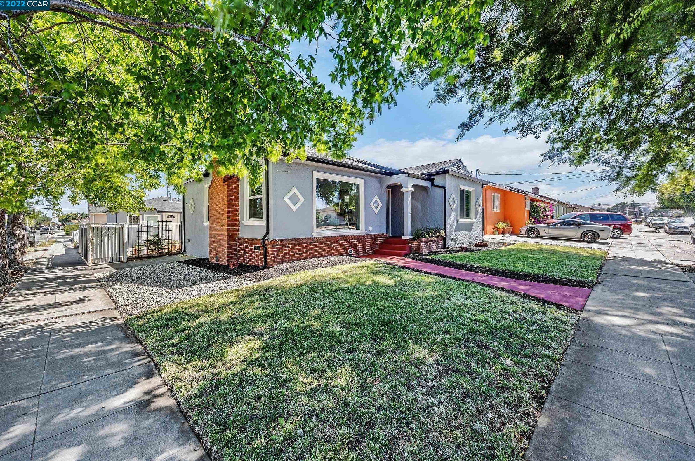 2005 Lincoln Ave, Richmond CA  94801-2544 exterior