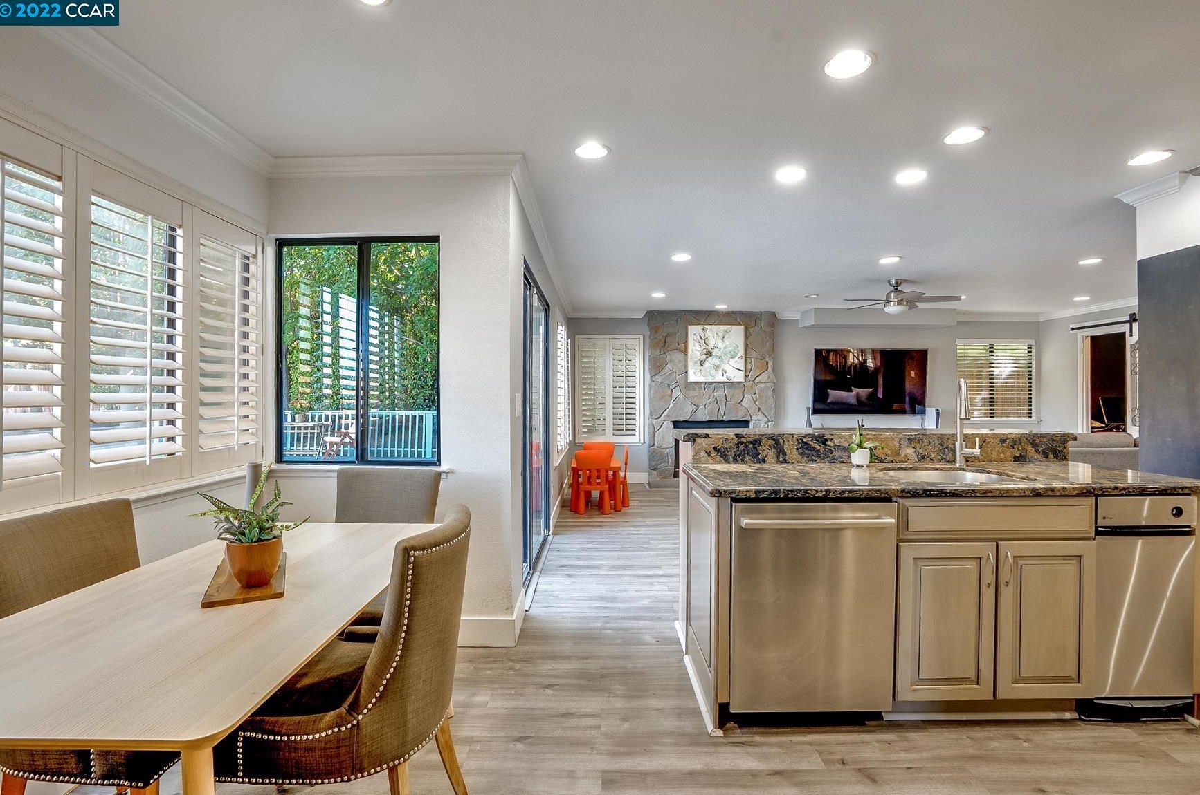 5334 Vista Point Ct, Concord CA  94521-5017 exterior